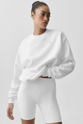 Accolade Crewneck Neck Pullover Top in White, Size: Medium | Alo YogaÂ® | Alo Yoga
