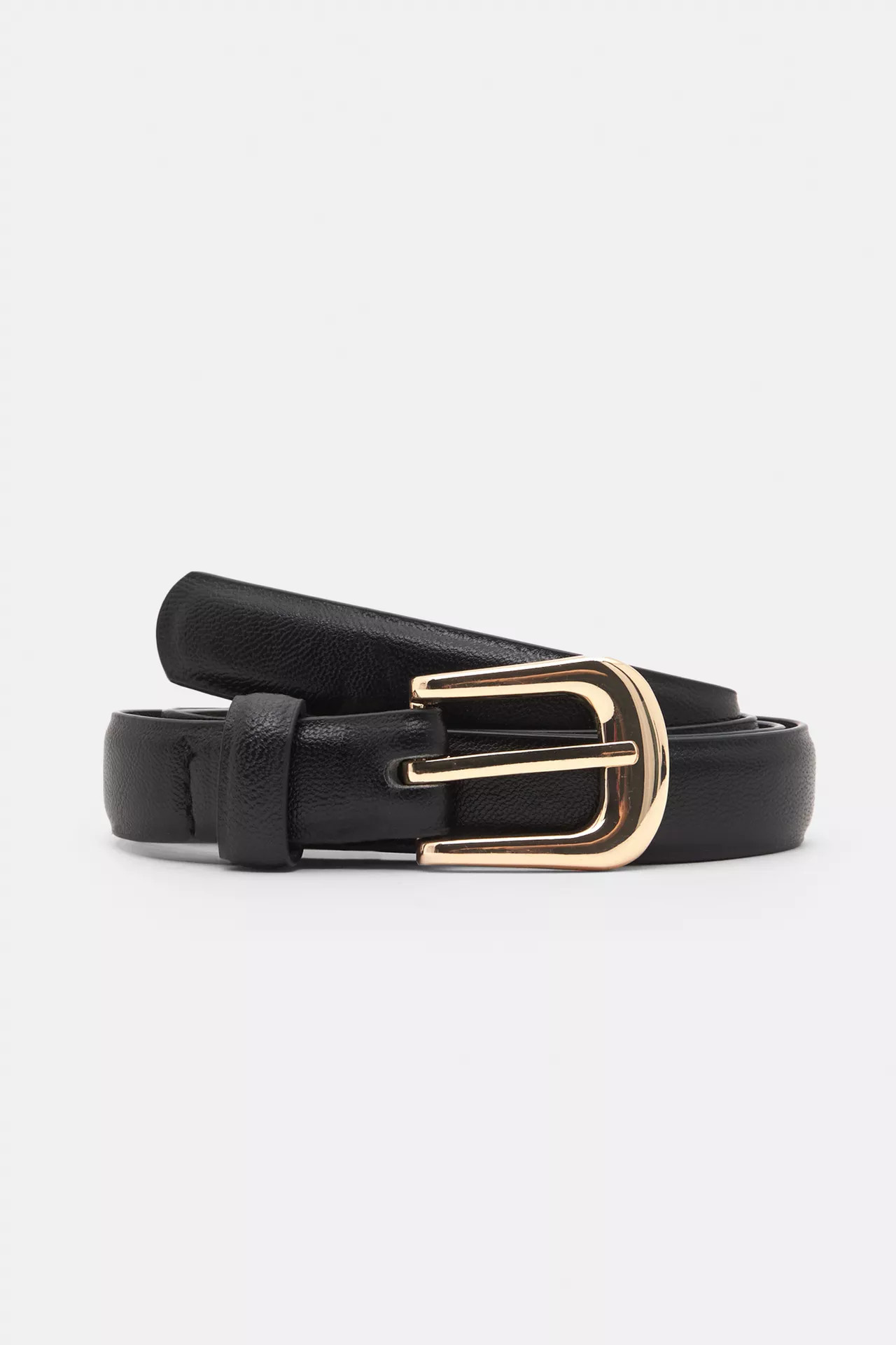 Thin leather effect belt | PULL and BEAR UK