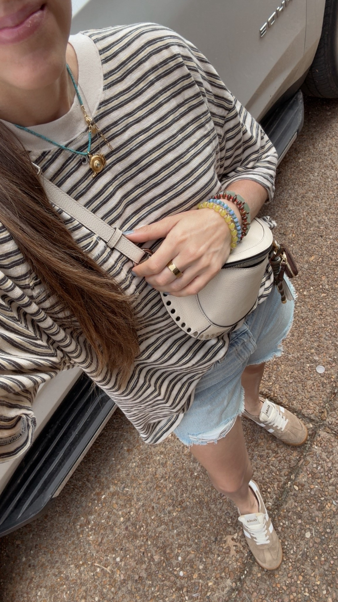 The perfect oversized comfy stripe tshirt. Wearing size small for reference. 

#LTKootd #LTKmomlife