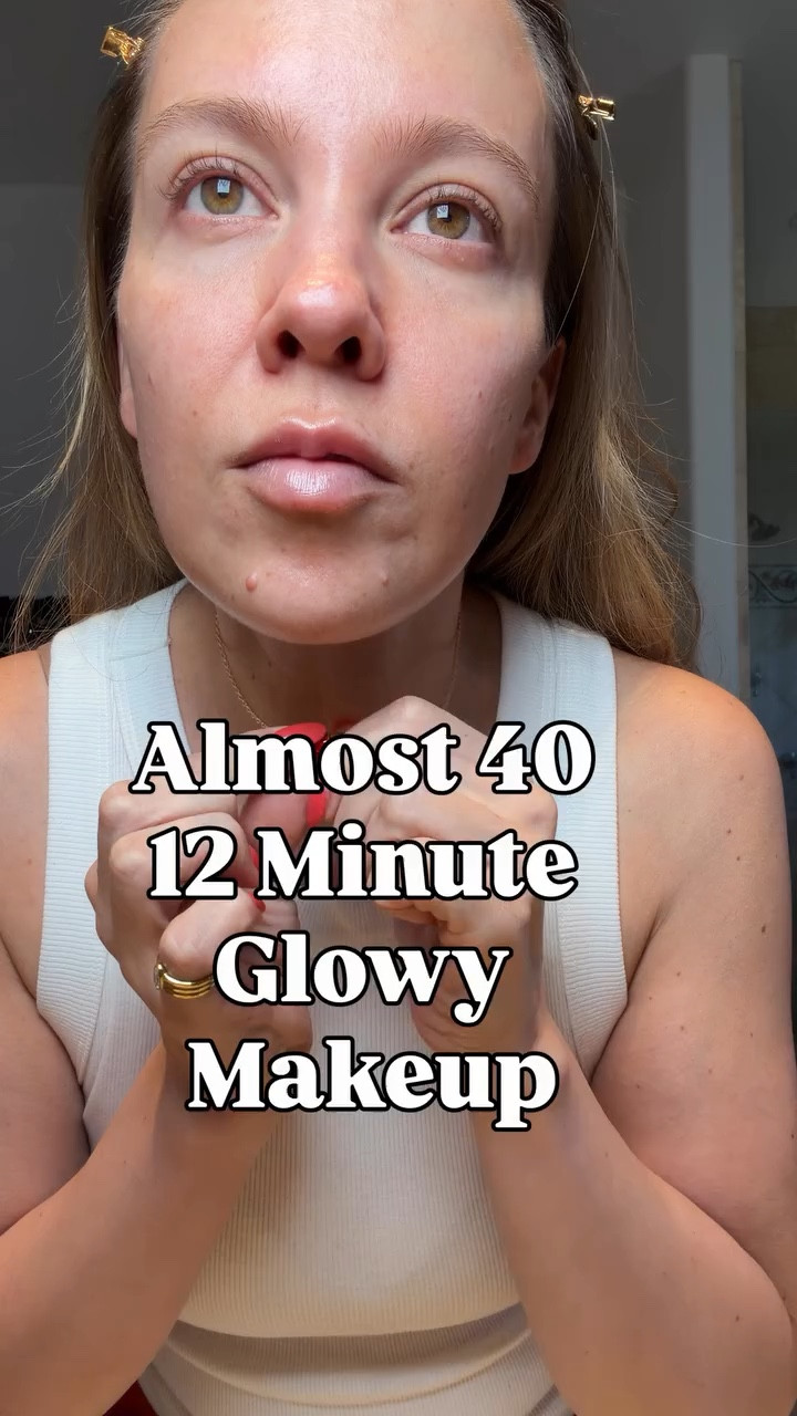 GRWM using all of my holy grails! use code SPRINGSALE 

all shades listed below:
foundation - Medium 110N
cream bronzer - medium
concealer - Bisque 1.8
blush - she’s the moment
gucci bronzer - 2 or 3 
Powder - Cherry peach
brow gel - medium choc brown
armani eyeshadow cream - 30M, 22M, 68S
lip liner - cherry cola
gloss - chelsea girls 

#LTKmorningroutine (FB)