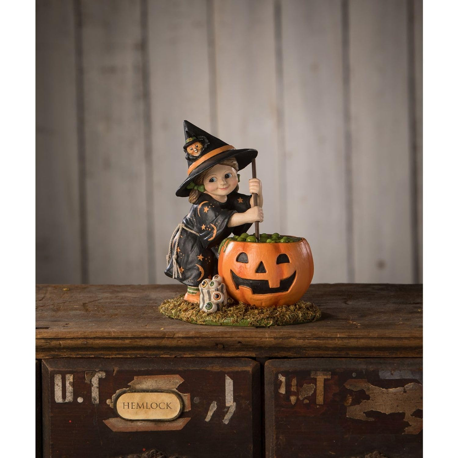 Bethany Lowe Resin Pumpkin Brewing Piper Figurine, Multicolor | Amazon (US)
