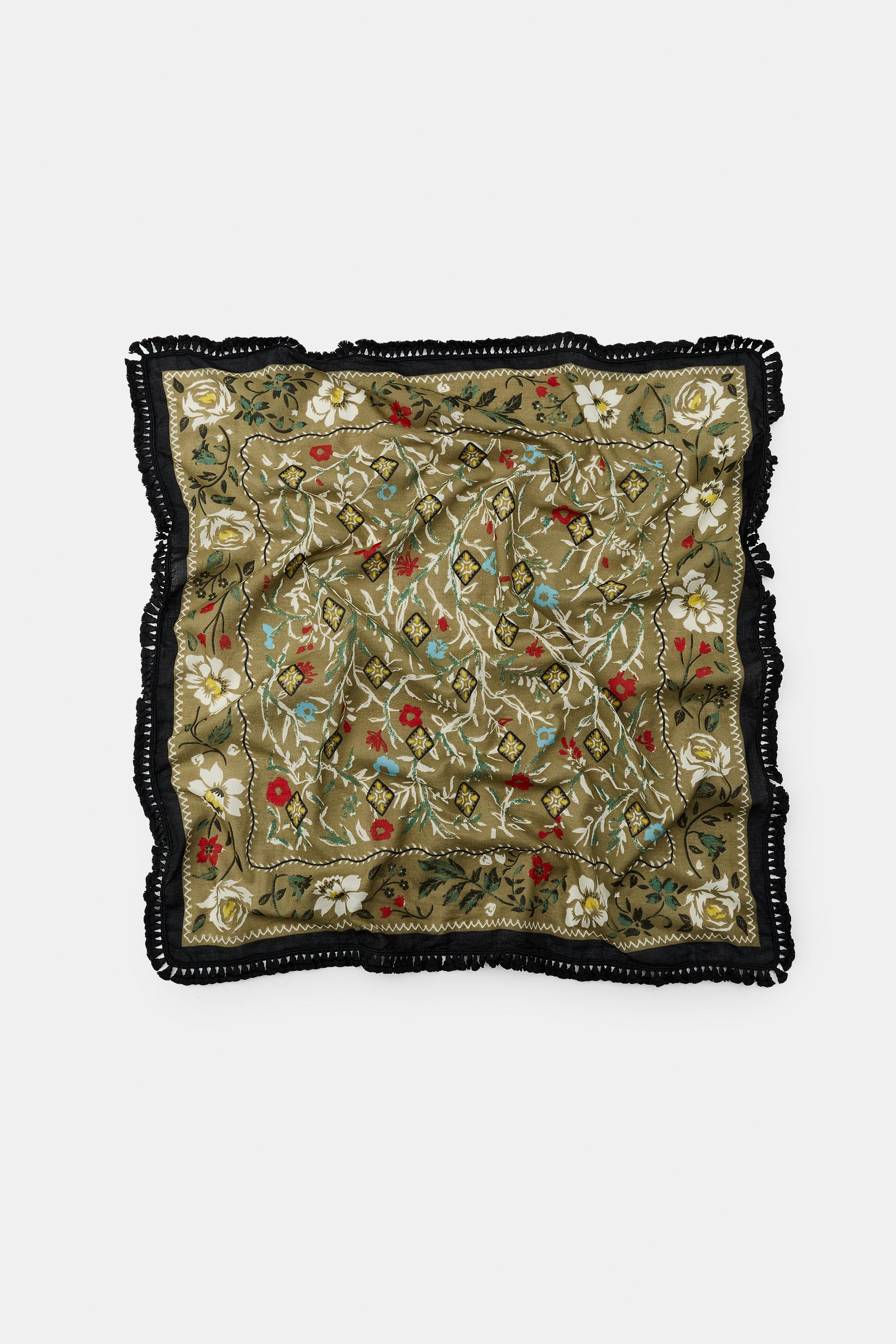 FRINGED FLORAL PRINT SCARF | Zara US