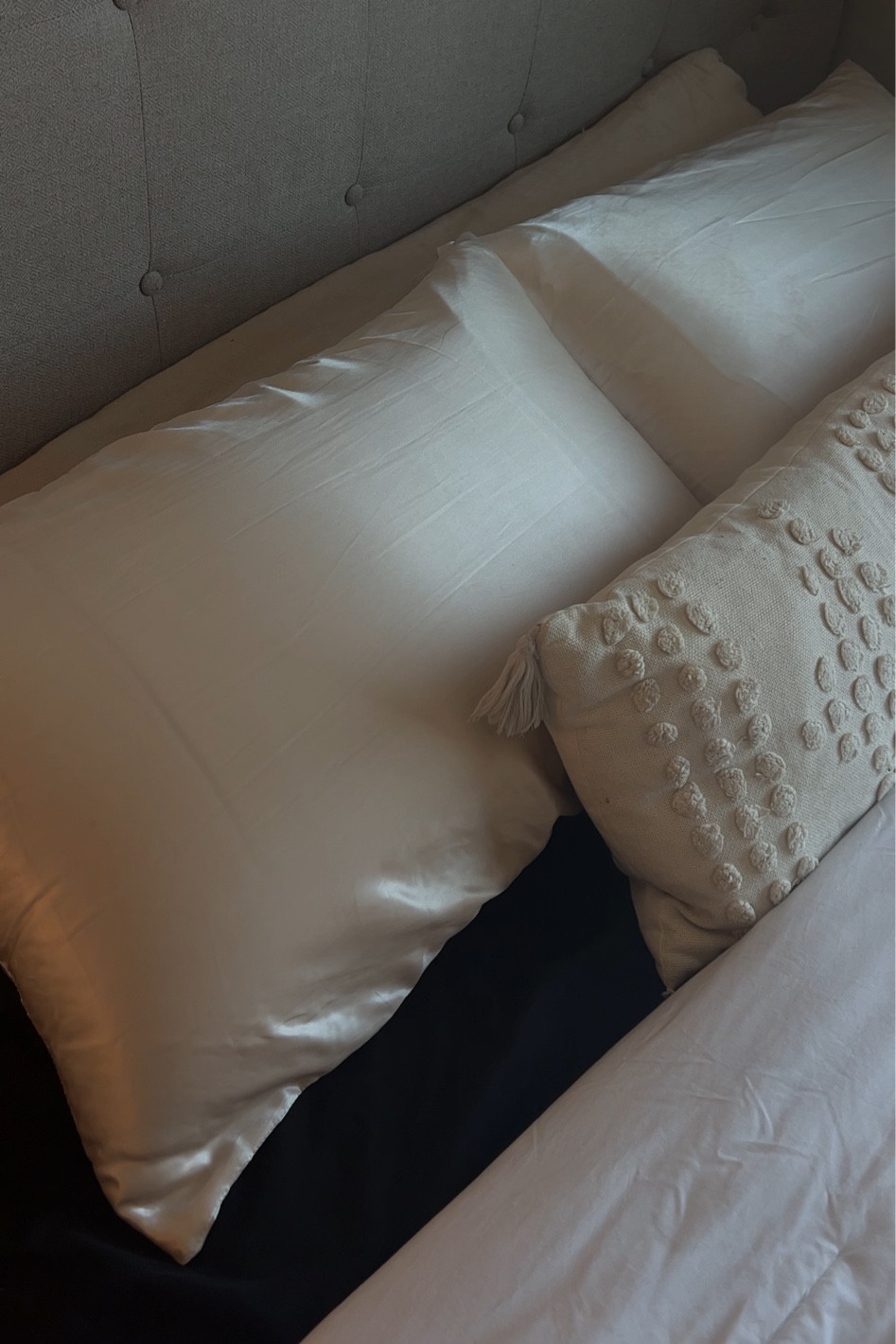 I got this satin pillowcase off Amazon a few weeks ago to help on my healthy hair and skin journey and WOW I’m in love… even my boyfriend commented on how nice they were 🤍👏🏼

#LTKhome #LTKfindsunder50 #LTKbeauty