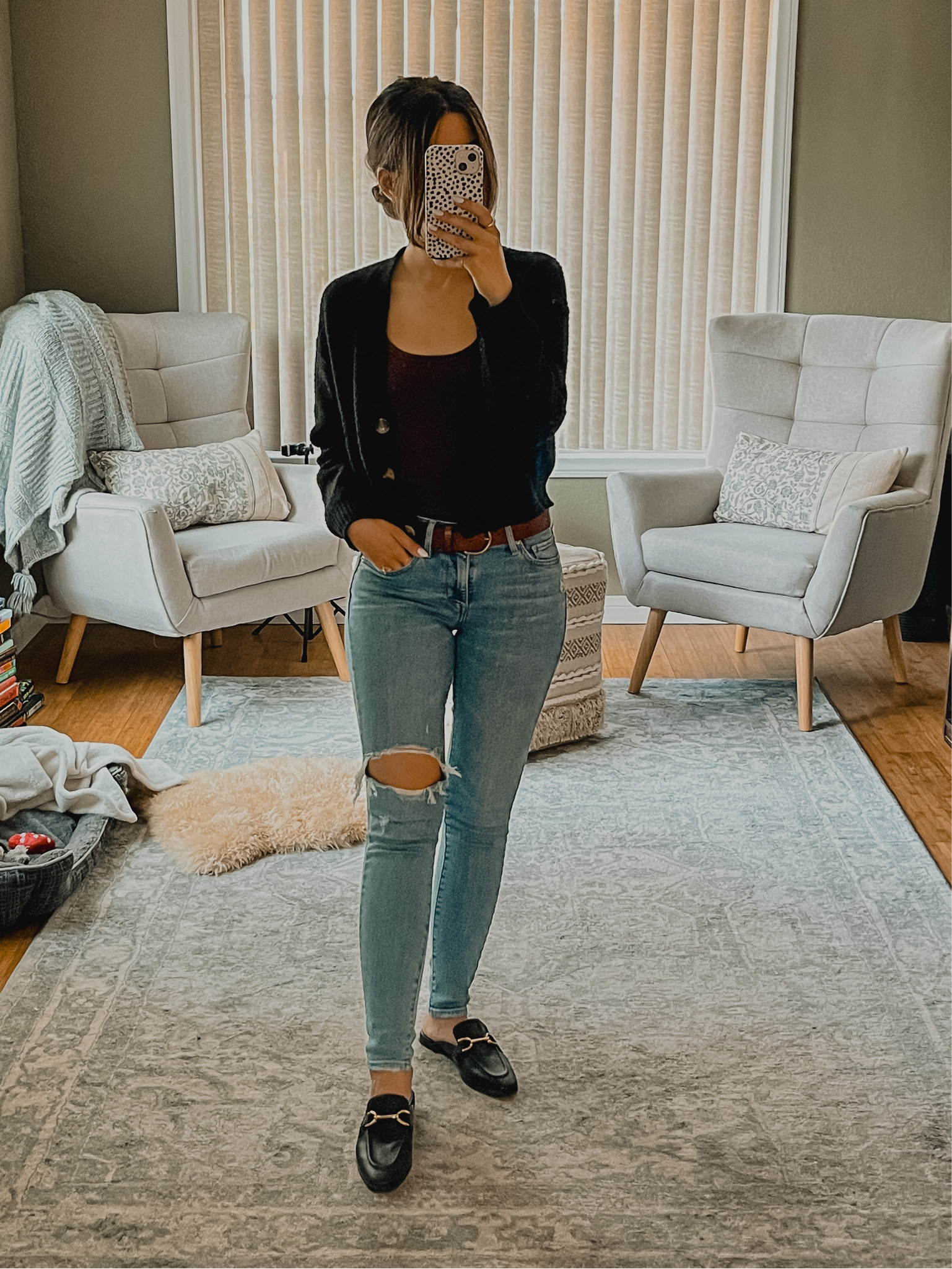 Feeling cozy. 


#LTKworkwear #LTKfindsunder100 #LTKSeasonal