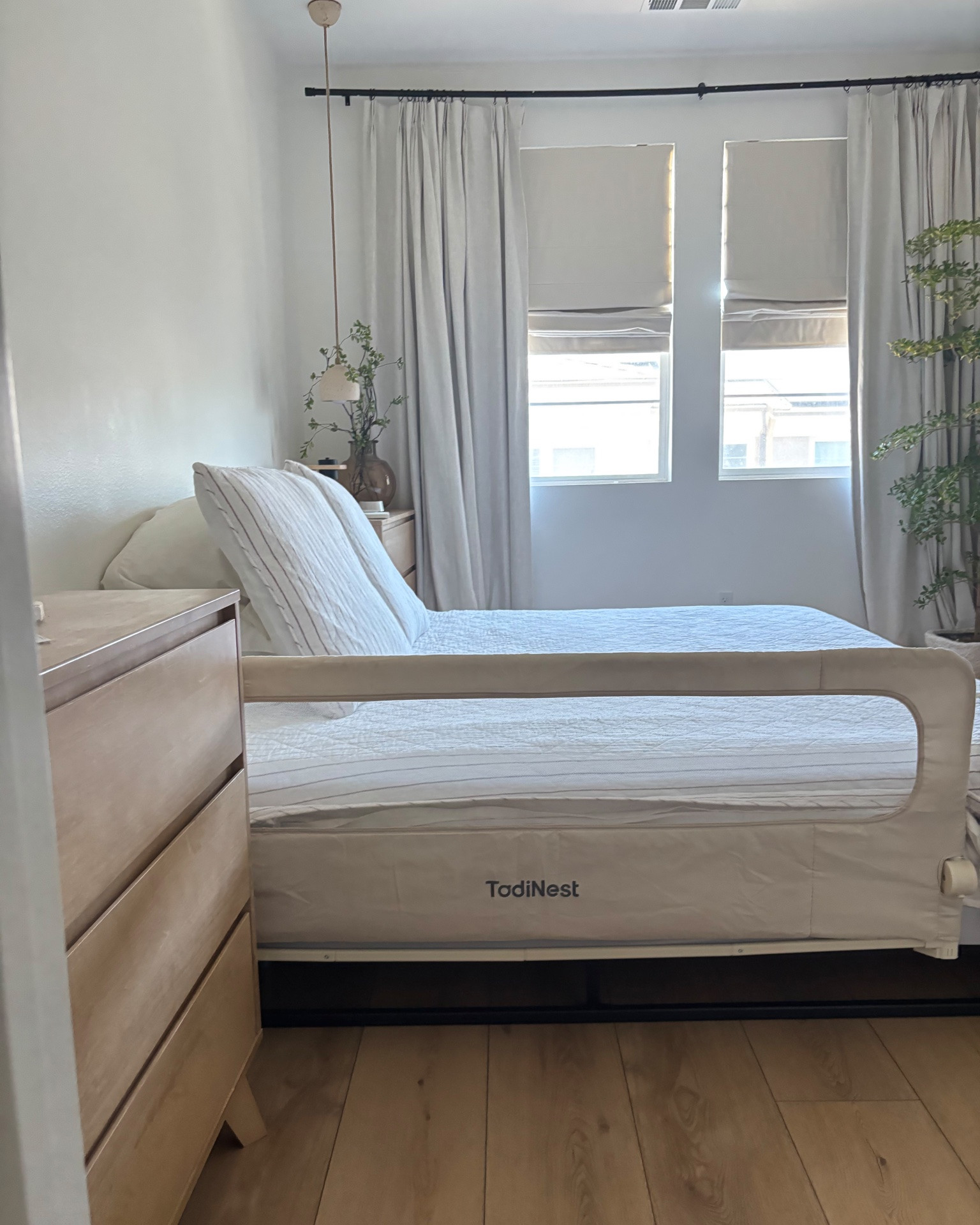 This bed rail has been one of my favorite purchases. We originally got it for co-sleeping and will use it when my son transitions to his own toddler bed. It has given me so much more peace of mind at night

I love that it folds down when needed, so getting in and out of bed isn’t a hassle

Comment SHOP and I’ll send you the link.

❤️ Save this for later if you have a toddler
❤️ Follow for more toddler finds, home finds, and realistic motherhood

#LTKmomlife #LTKKids #LTKBaby