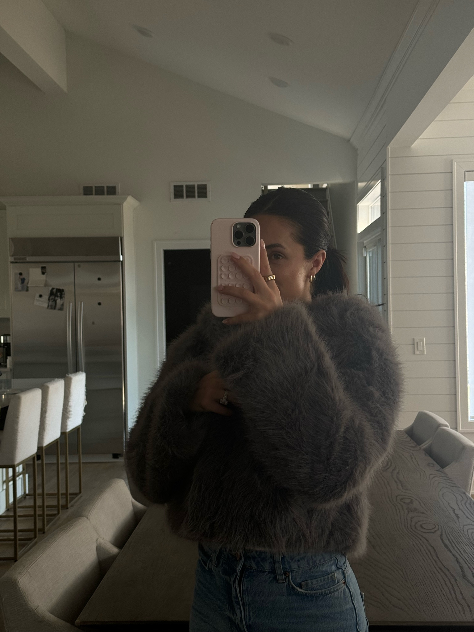 I’m obsessed & for $27…. Faux fur coat ok!

Size small

#LTKFindsUnder50 #LTKSeasonal #LTKStyleTip