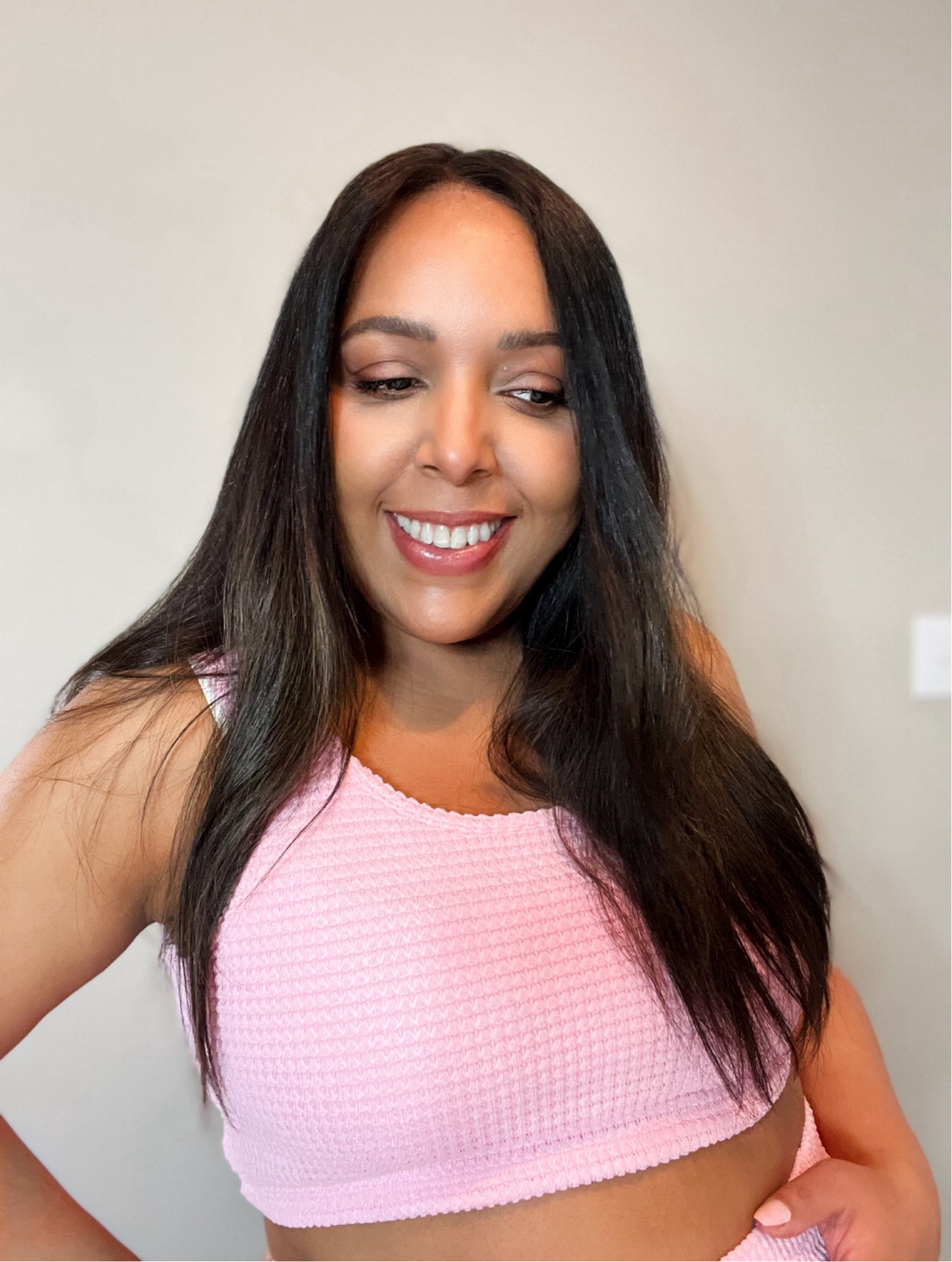 Sun-kissed skin, and a smile that says "Yes, I woke up like this (after a good night's sleep and some killer makeup)🤭😉🤫


#LTKbeauty #LTKover40 #LTKsalealert