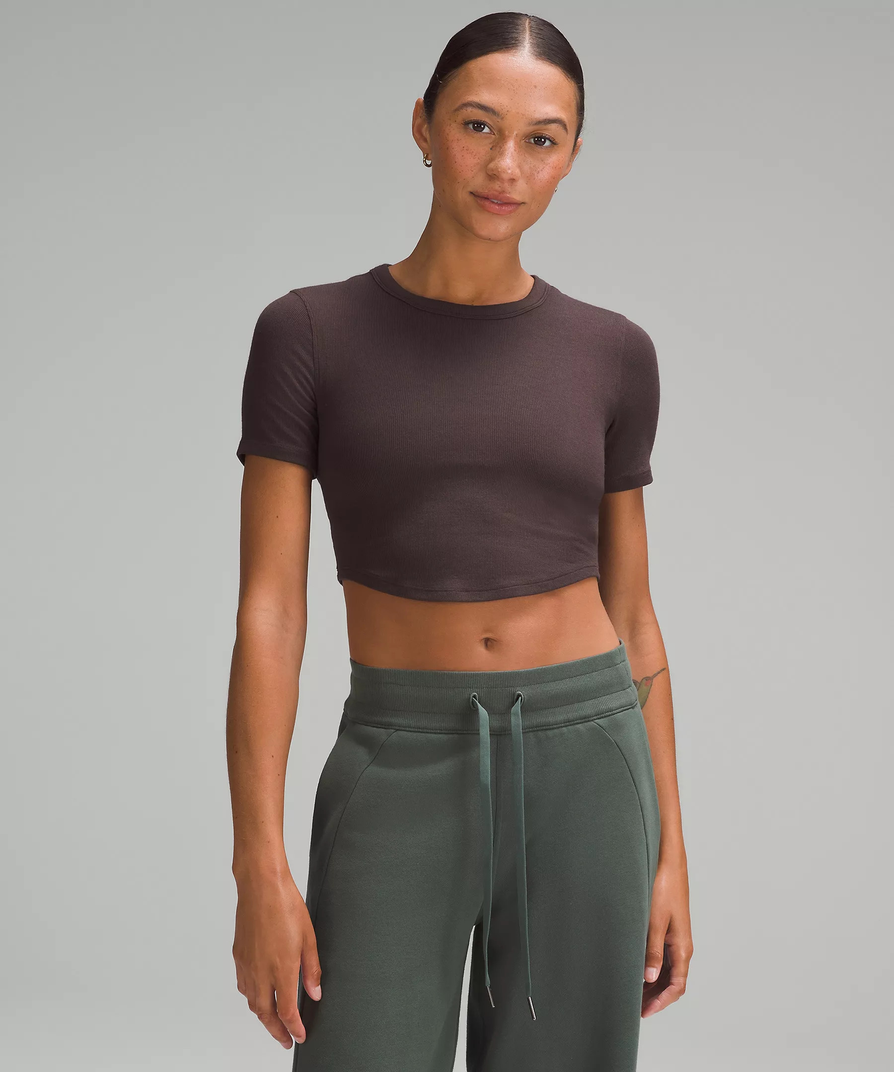 Hold Tight Cropped T-Shirt | Women's Short Sleeve Shirts & Tee's | lululemon | Lululemon (US)