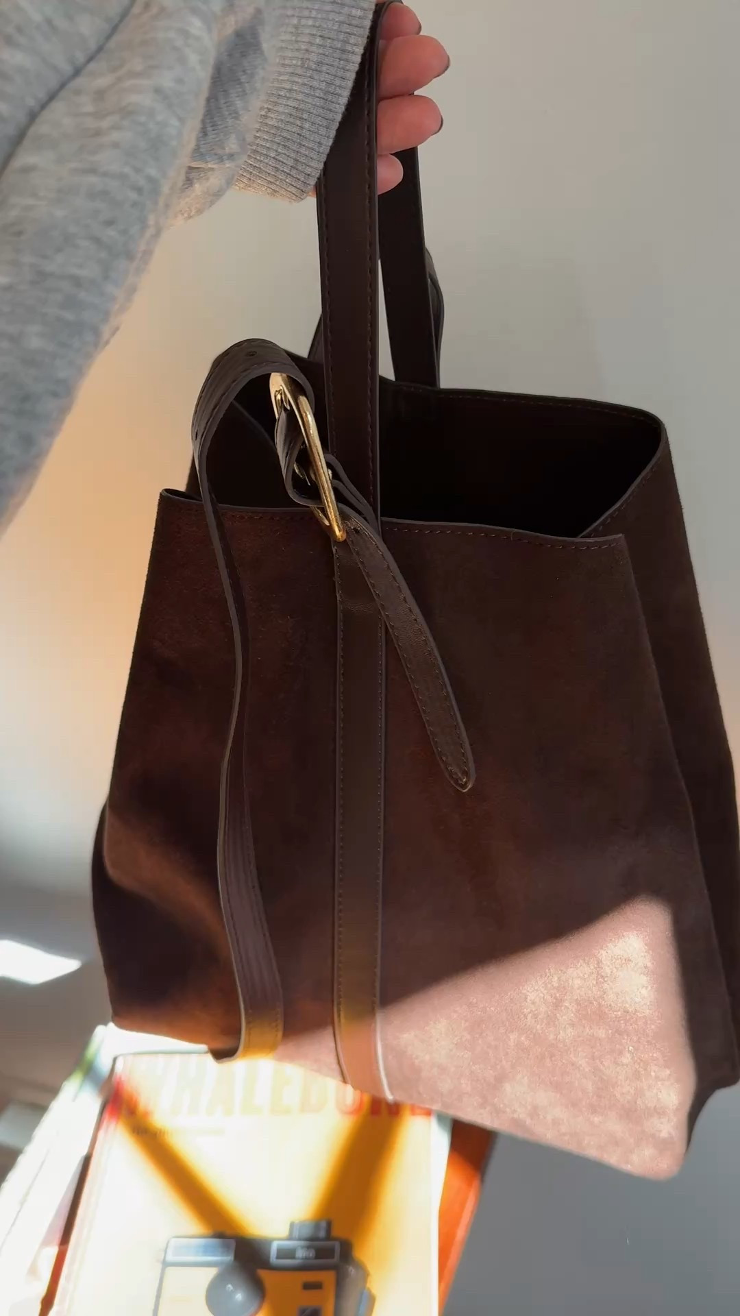 obsessed with this bag, the quality is amazing and it’s on sale for $18!

#LTKGiftGuide #LTKCyberWeek #LTKHoliday