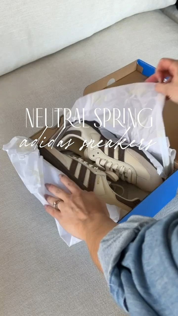Love these tan and cream neutral spring @adidas sneakers 

#LTKootd