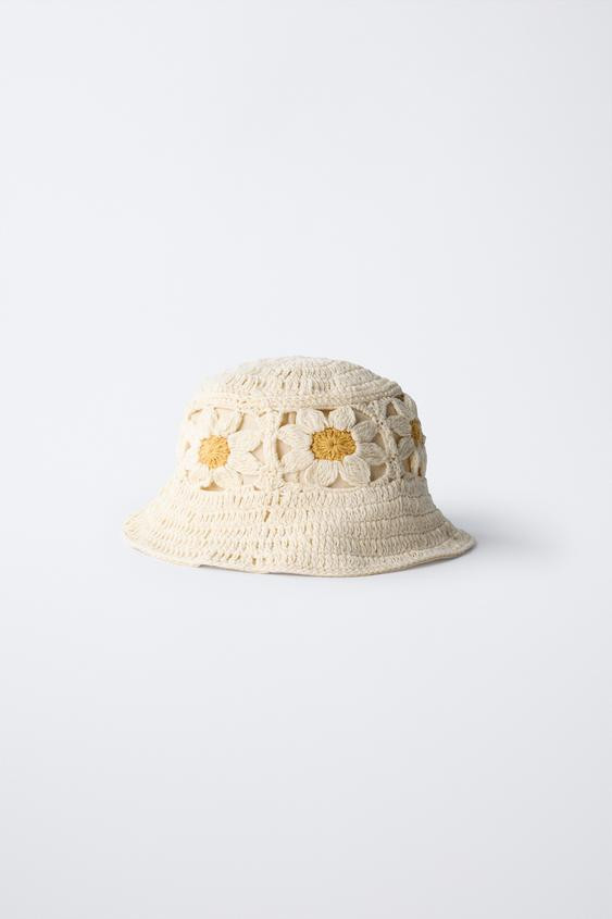 CROCHET FLORAL BUCKET HAT | Zara US