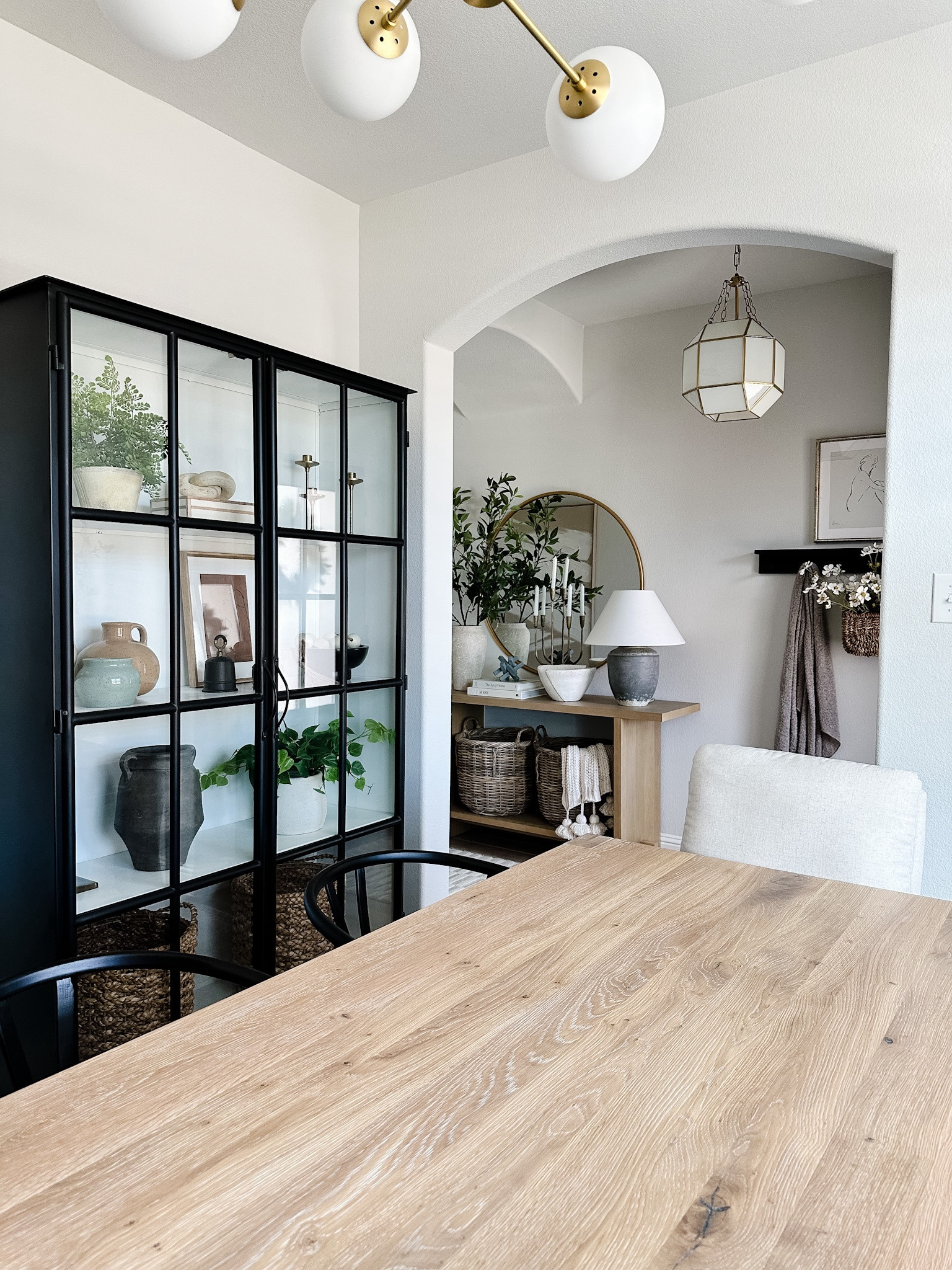 Dining room view



Storage
Cabinet
Display
Table decor
Chair
Entryway
Open concept
Home decor
Modern
Transitional

#LTKhome