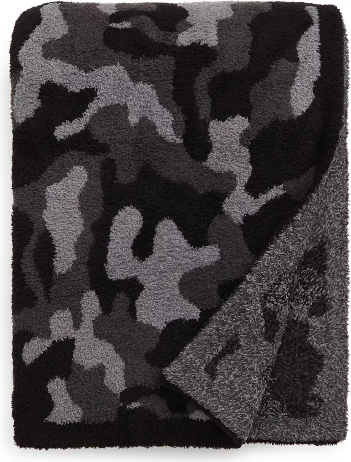 Barefoot dreams blanket discount camo