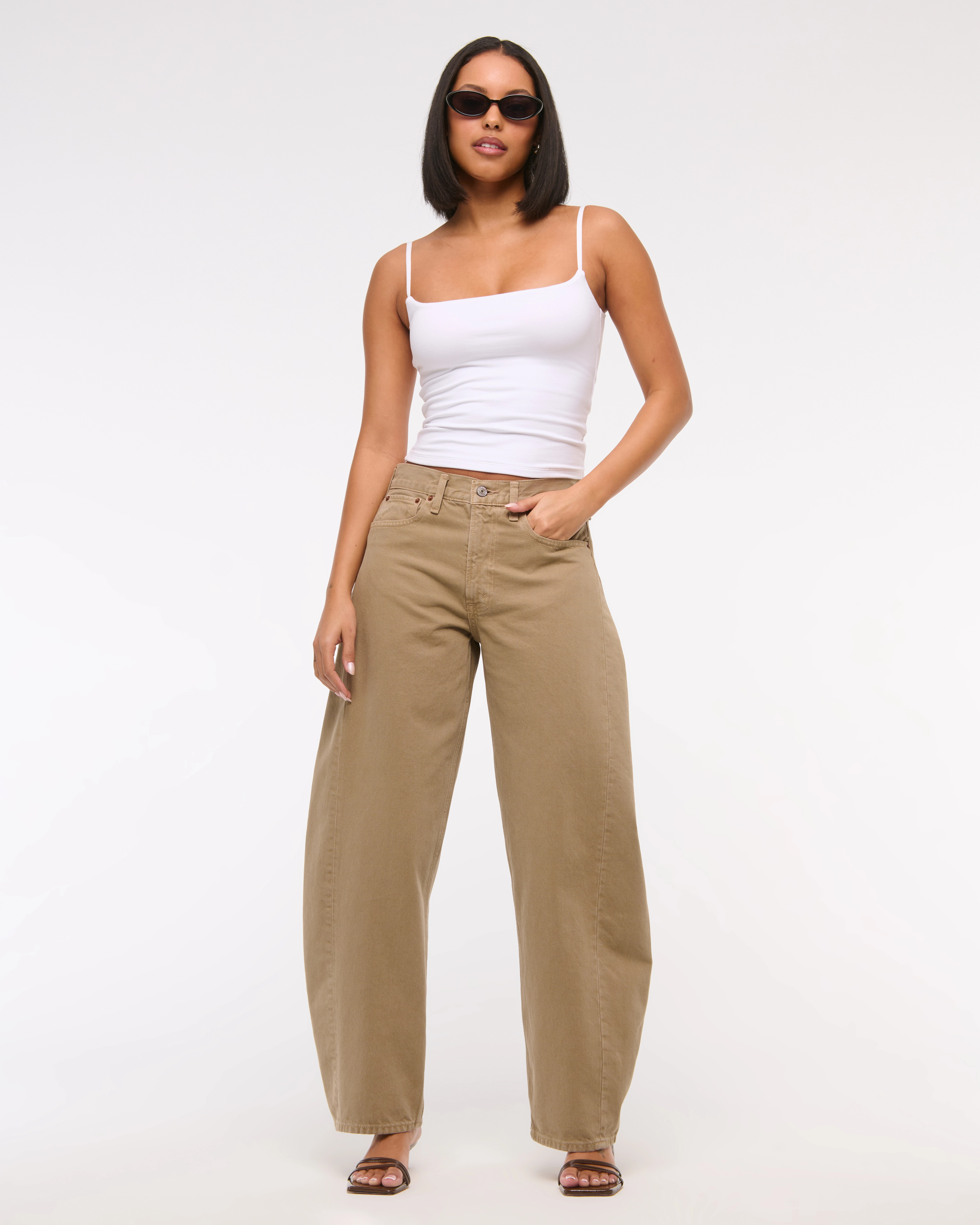 Mid Rise Barrel Jean | Abercrombie & Fitch (US)