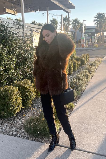 Faux fur coat days 🤎

Fur coat, brown coat, warm coat, winter coat, mom jeans, winter outfit, brown fall outfit, brown winter outfit, black booties, booties and jeans outfit 

#LTKSeasonal #LTKHoliday #LTKstyletip