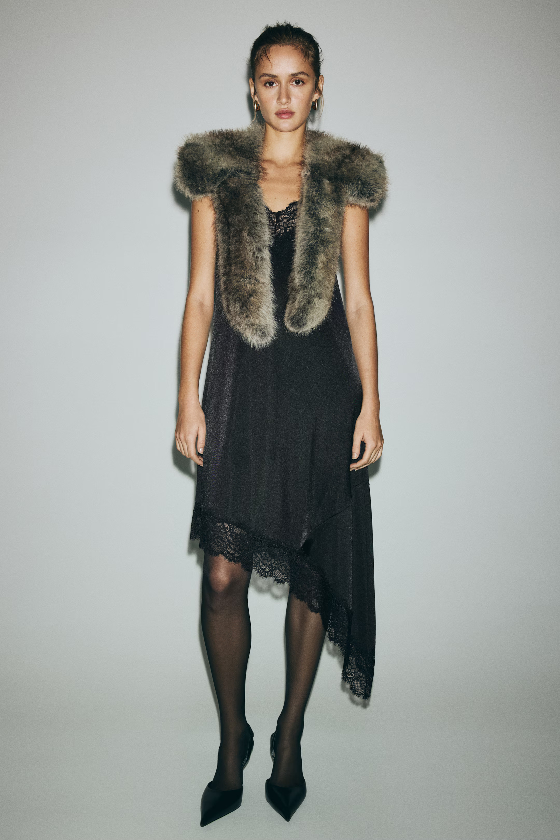 Trägerkleid mit Spitze | H&M (DE, AT, CH, NL, FI)