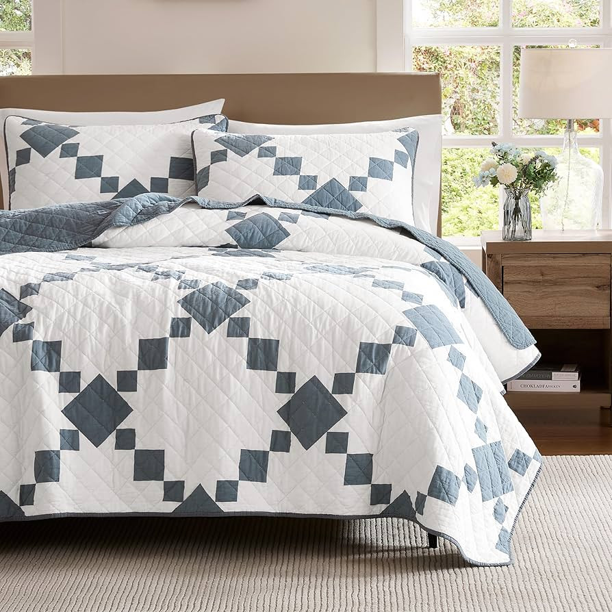 WDCOZY 100% Cotton Quilt King Size, Lightweight Reversible Gingham Patchwork Bedding Set with 2 P... | Amazon (US)