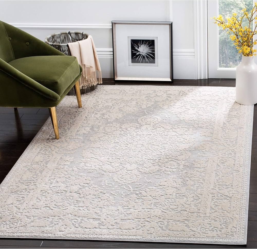 SAFAVIEH Reflection Collection 8' x 10' Light Grey/Cream RFT664C Vintage Distressed Area Rug | Amazon (US)