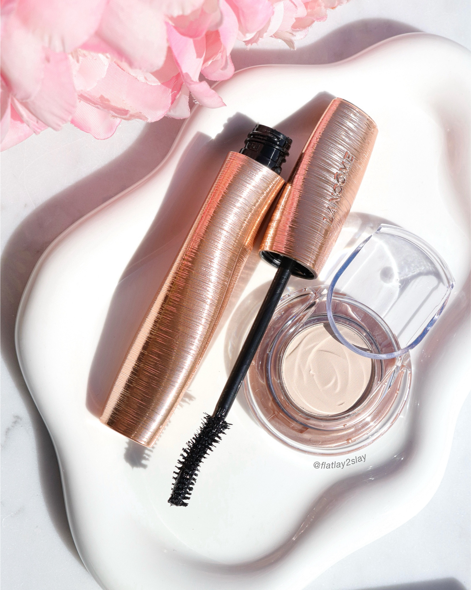 That girl mascara 👌🏻🎀 Lancôme’s NEW Lash Idôle Curl Goddess 💫  This new mascara from iconic Lash Idôle family with unique twisted brush designed to deliver the perfect lash curl that lasts 👌🏻🥰

And new Lancôme Idôle Goddess Dimension eyeshadow is perfect to pair for that girl everyday eye makeup look! 👌🏻 Shade 06 Nude Dusk

Have you tried it? What are your thoughts?

*pr samples/gifted

@Lancomeofficial #CurlGoddess #lancôme #luxurymakeup #thatgirlaesthetic #makeupobessed

#LTKBeauty