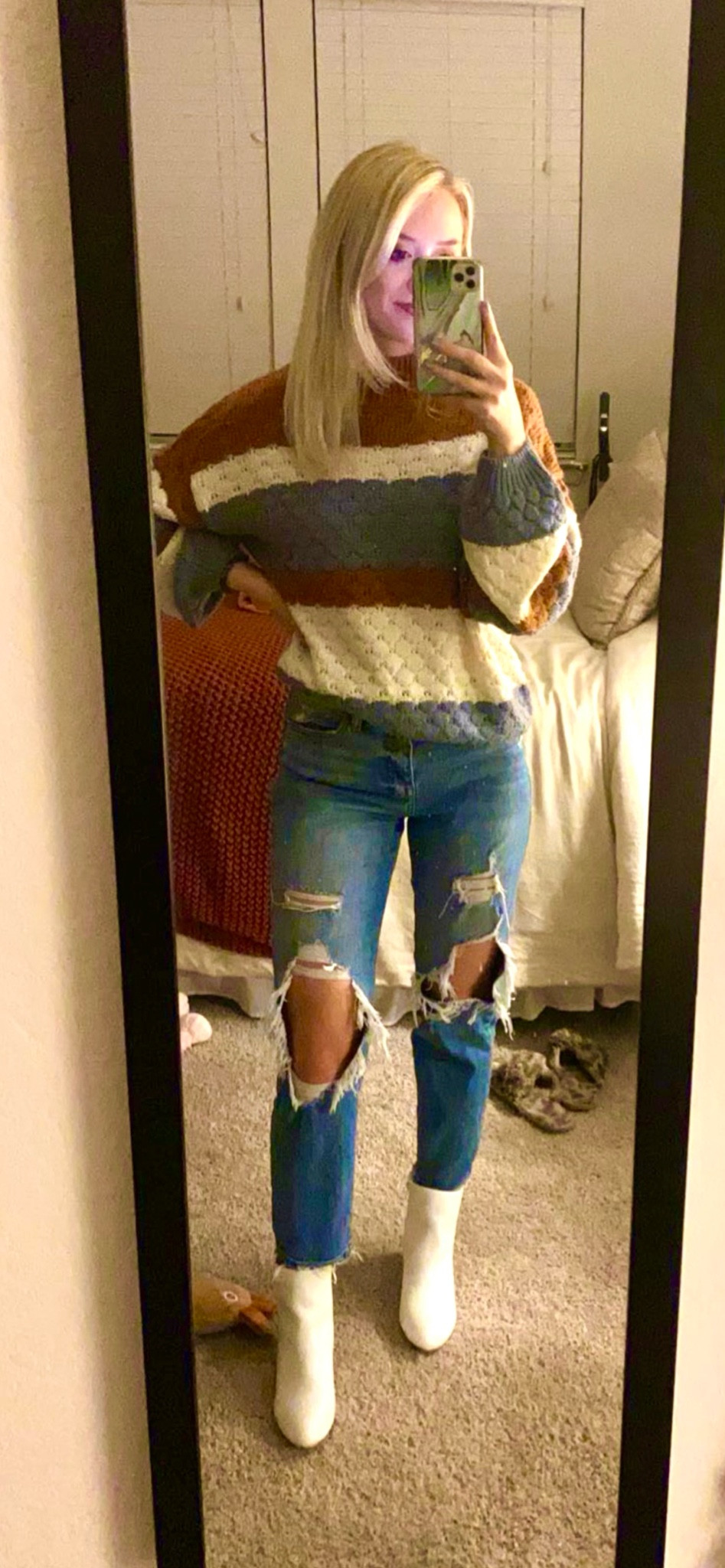 Fall sweater & white booties 

#LTKSeasonal #LTKbeauty #LTKFind