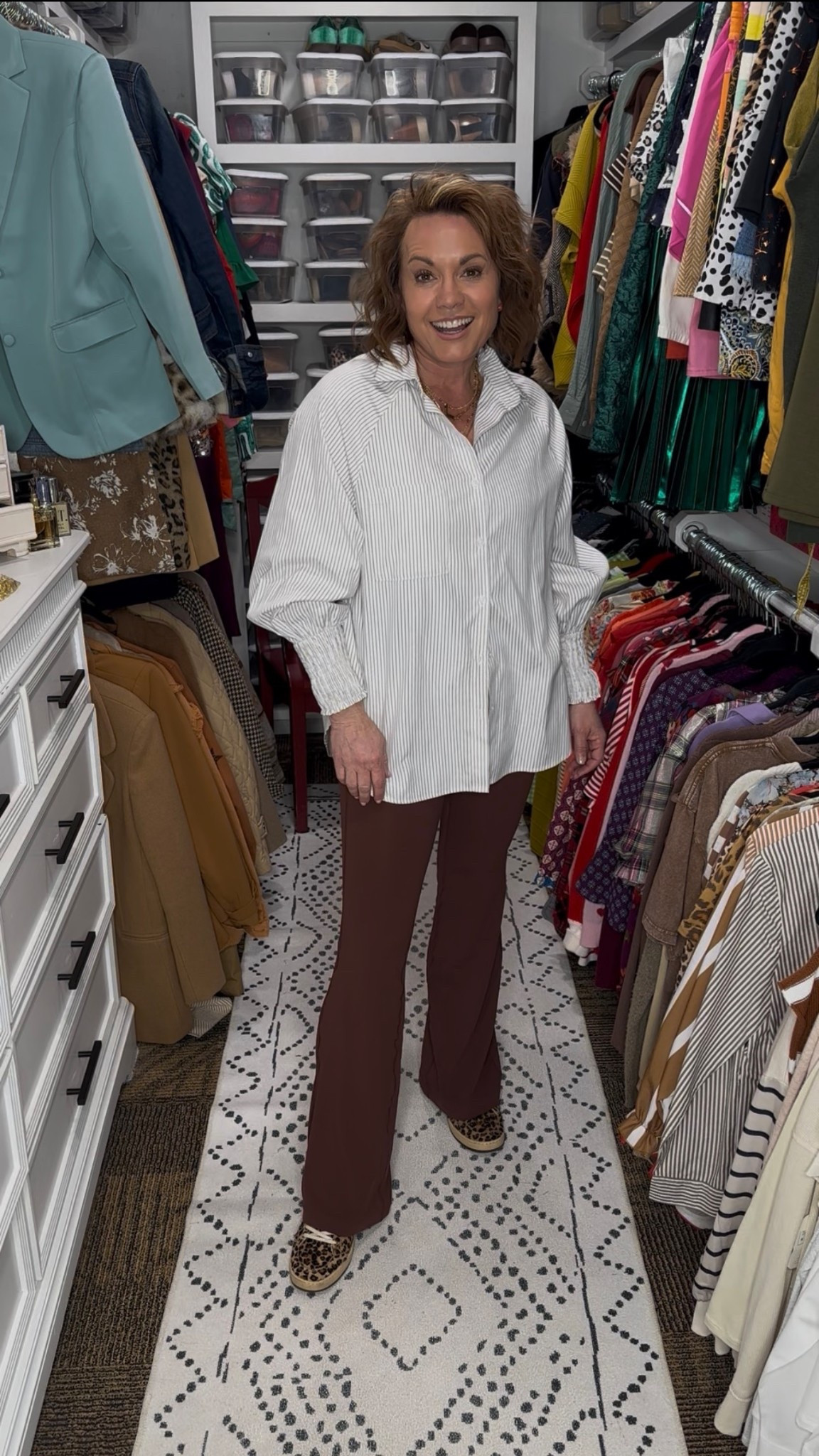 These flare leggings are the kind of piece that makes getting dressed easy 🤎

They’re high-waisted with great tummy control, have the softest 4-way stretch fabric, and the no front seam design makes them extra flattering. The flare leg gives them that elevated feel so you can wear them beyond just lounging.

I paired mine with an oversized button-down and sneakers for an effortless everyday look—but these would be just as cute dressed up with a blazer and booties.


flare leggings outfit, high waisted leggings, tummy control leggings, no front seam leggings, comfy everyday outfits, athleisure style, casual chic outfit, flare pants outfit, leggings outfit ideas, elevated casual style


#LTKActive #LTKMidsize #LTKOver40