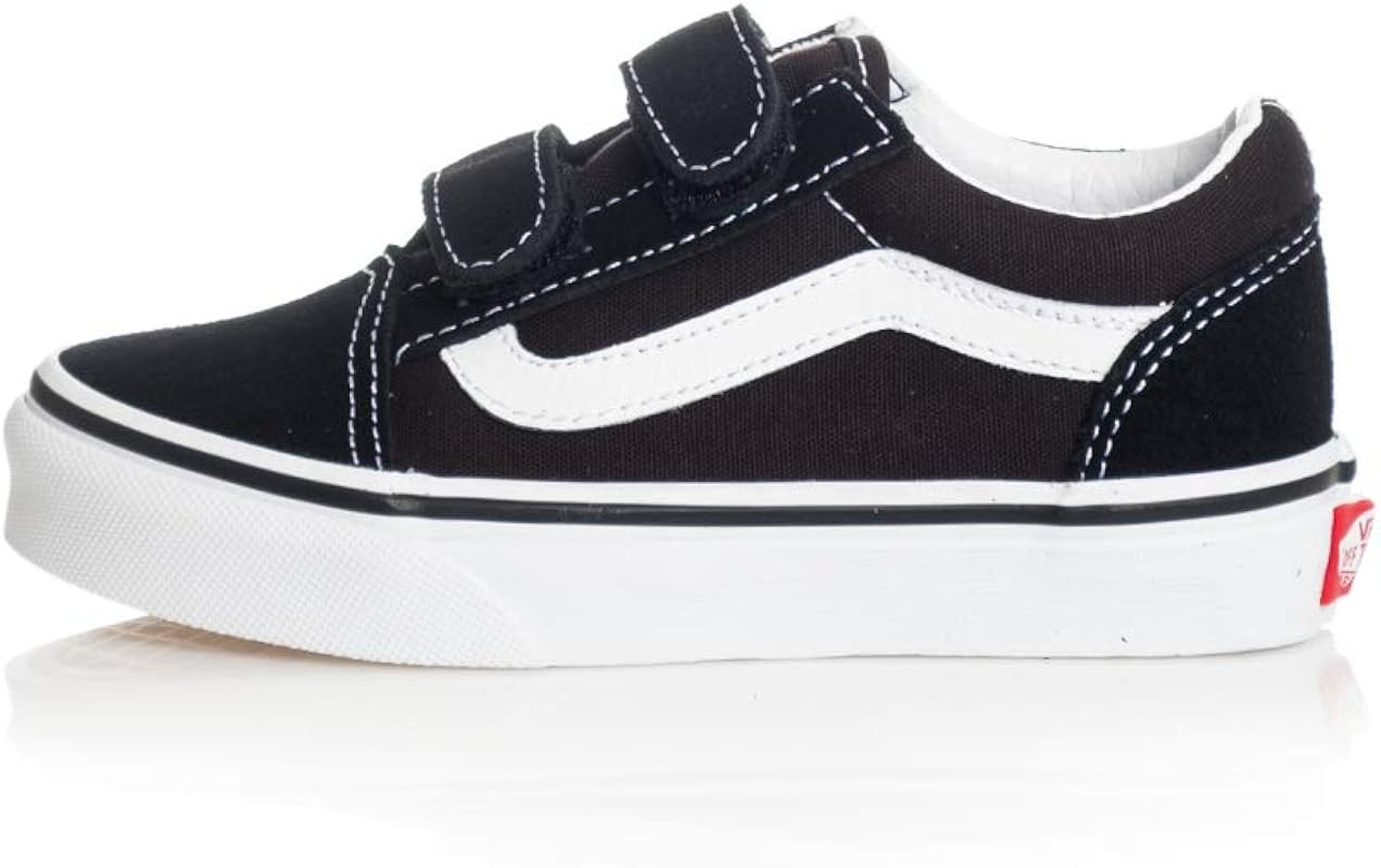 Vans Unisex-Child Old Skool V Core (Little Big Kid) | Amazon (US)