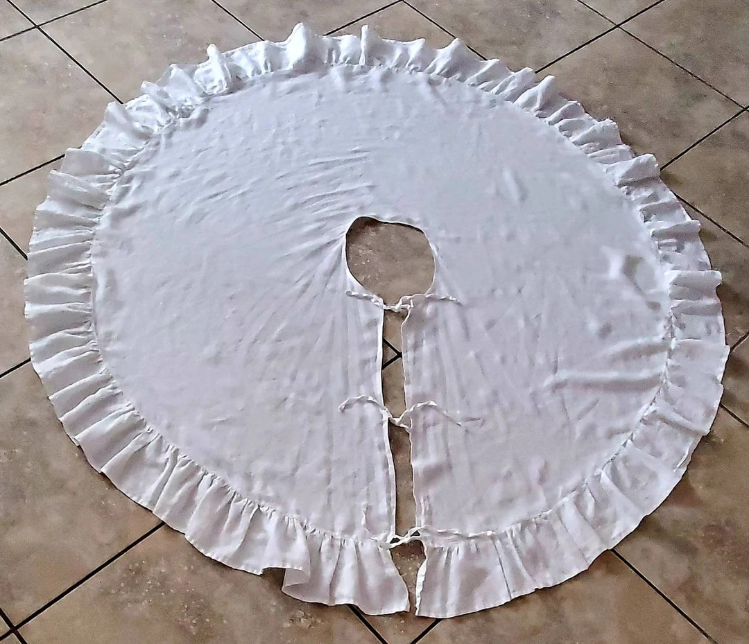 Sale 75% Off Beautiful French Linen Christmas Tree Skirt - Etsy | Etsy (US)