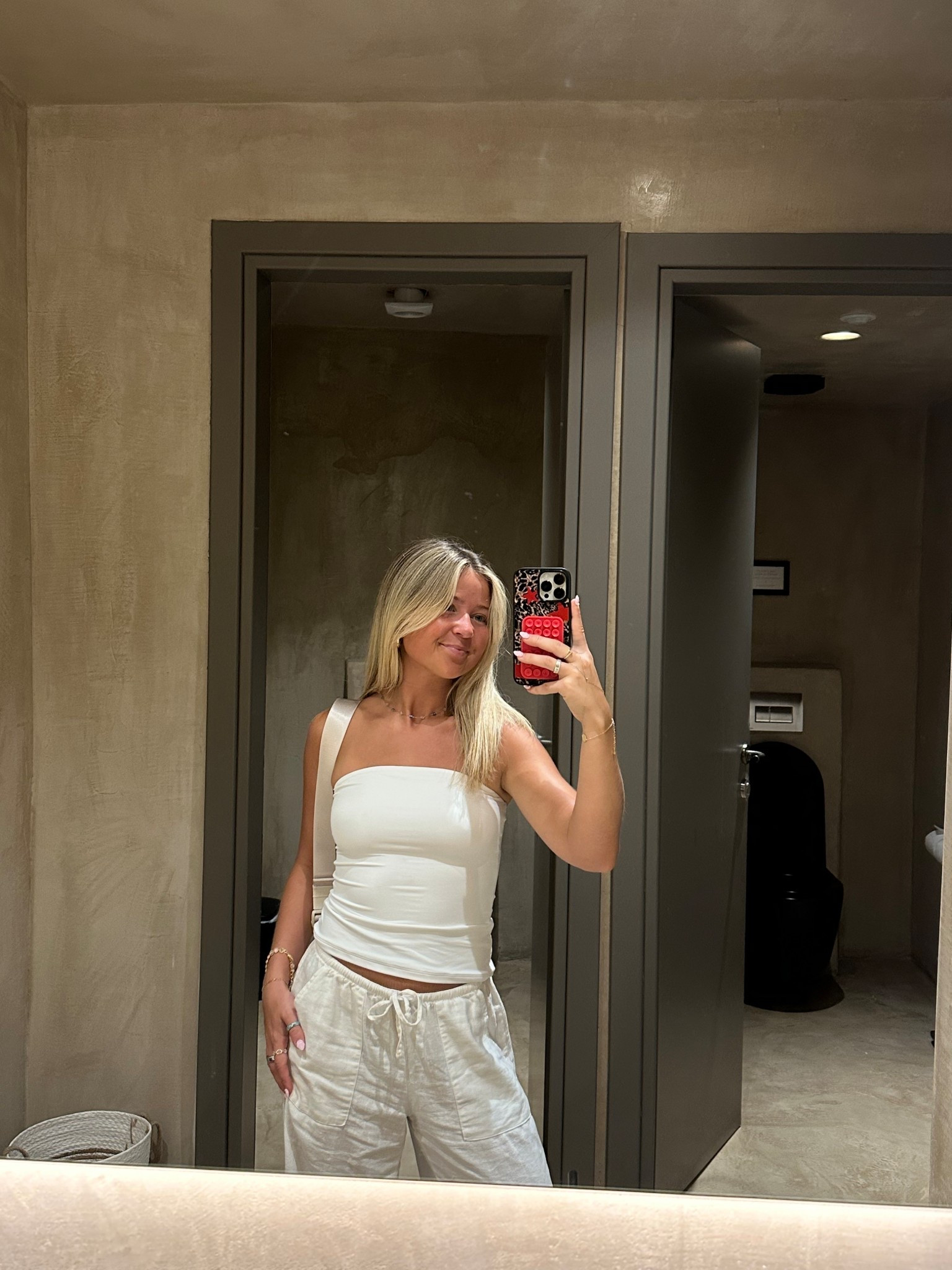 Top S
Bottoms XS

#LTKTravel #LTKFindsUnder50 #LTKStyleTip