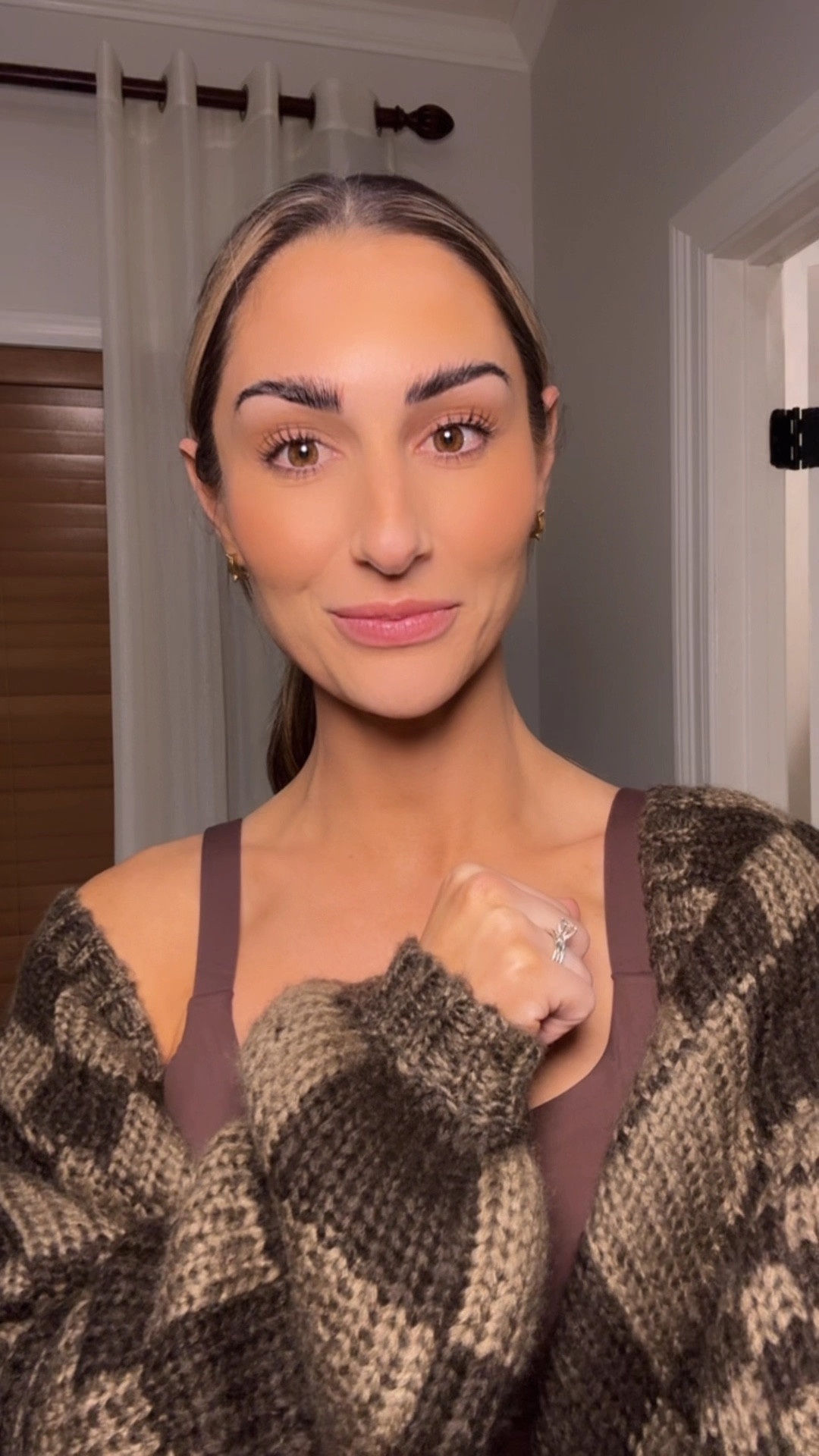 Wearing a size medium in the set! I’m 5’7” 130lbs. for reference! 

#LTKFindsUnder50 #LTKFitness #LTKActive