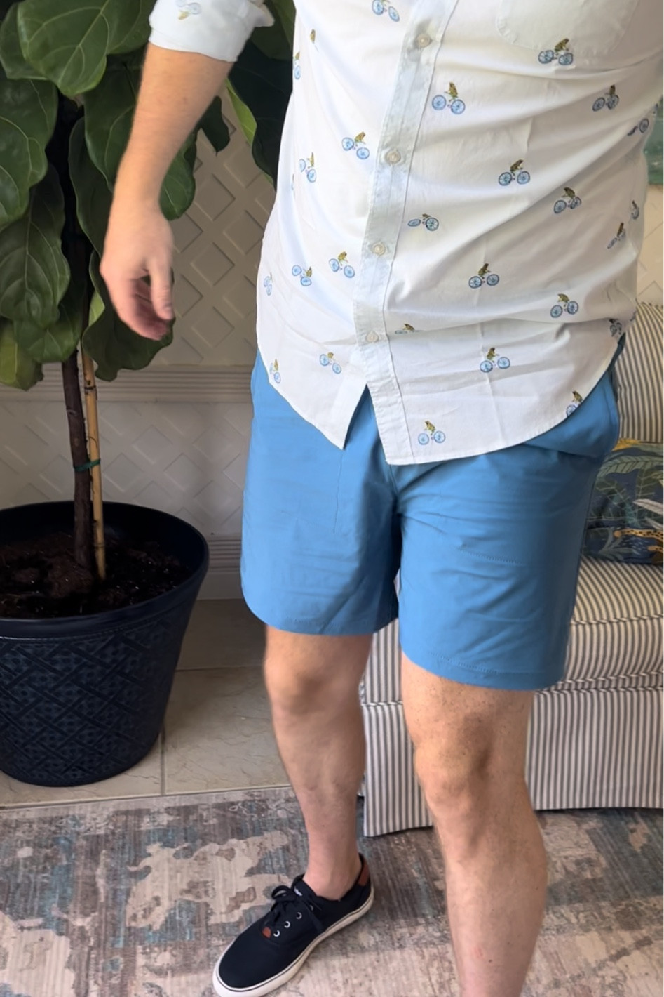 Mens style shorts and button up 

Wearing the Rec shorts in 7” and shirt in long. I’m 6’5”


#LTKstyletip #LTKsalealert #LTKmens