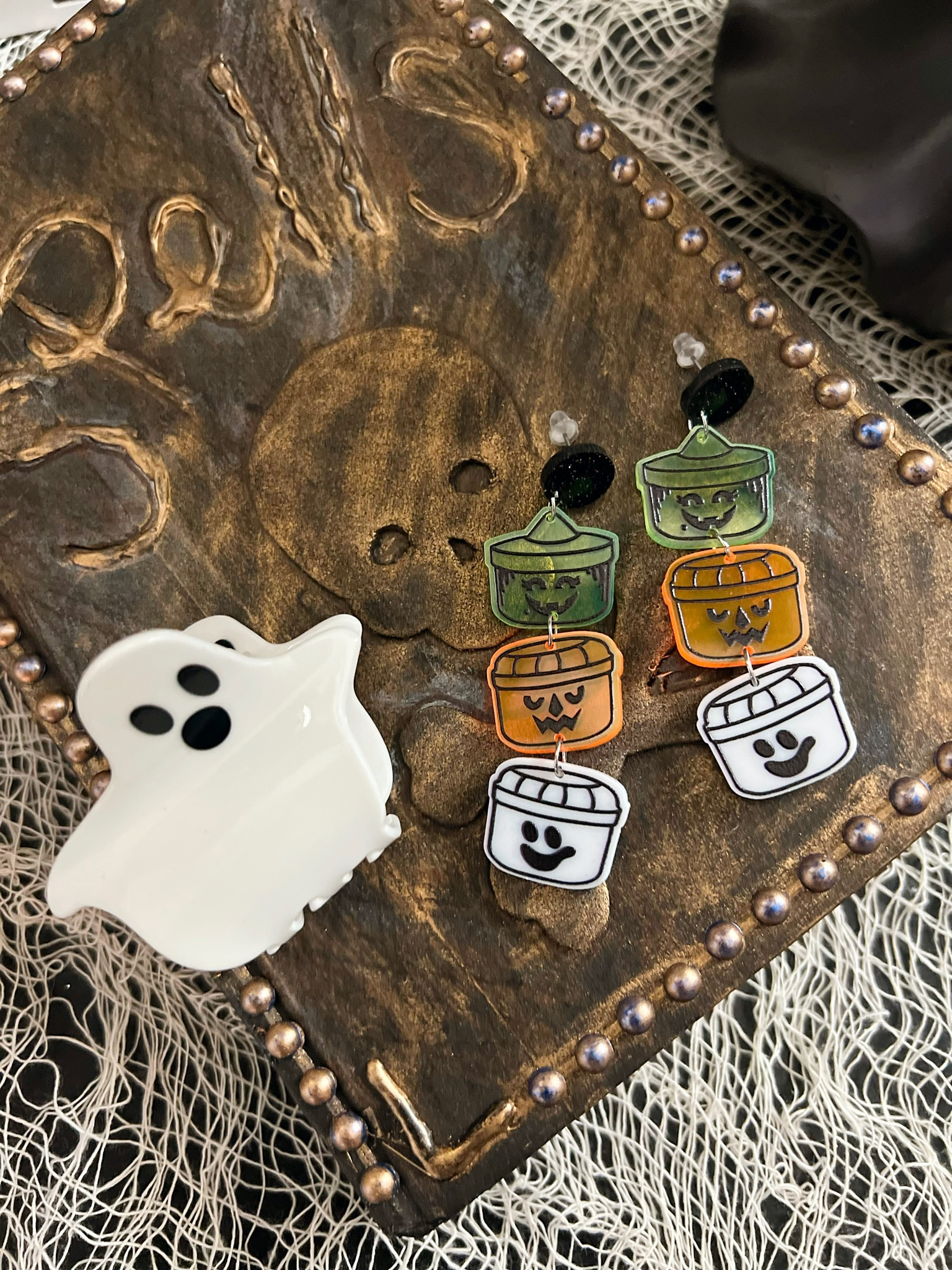 Halloween ready! Love these boo bucket earrings and ghost clip! 

#LTKSeasonal #LTKstyletip #LTKunder50