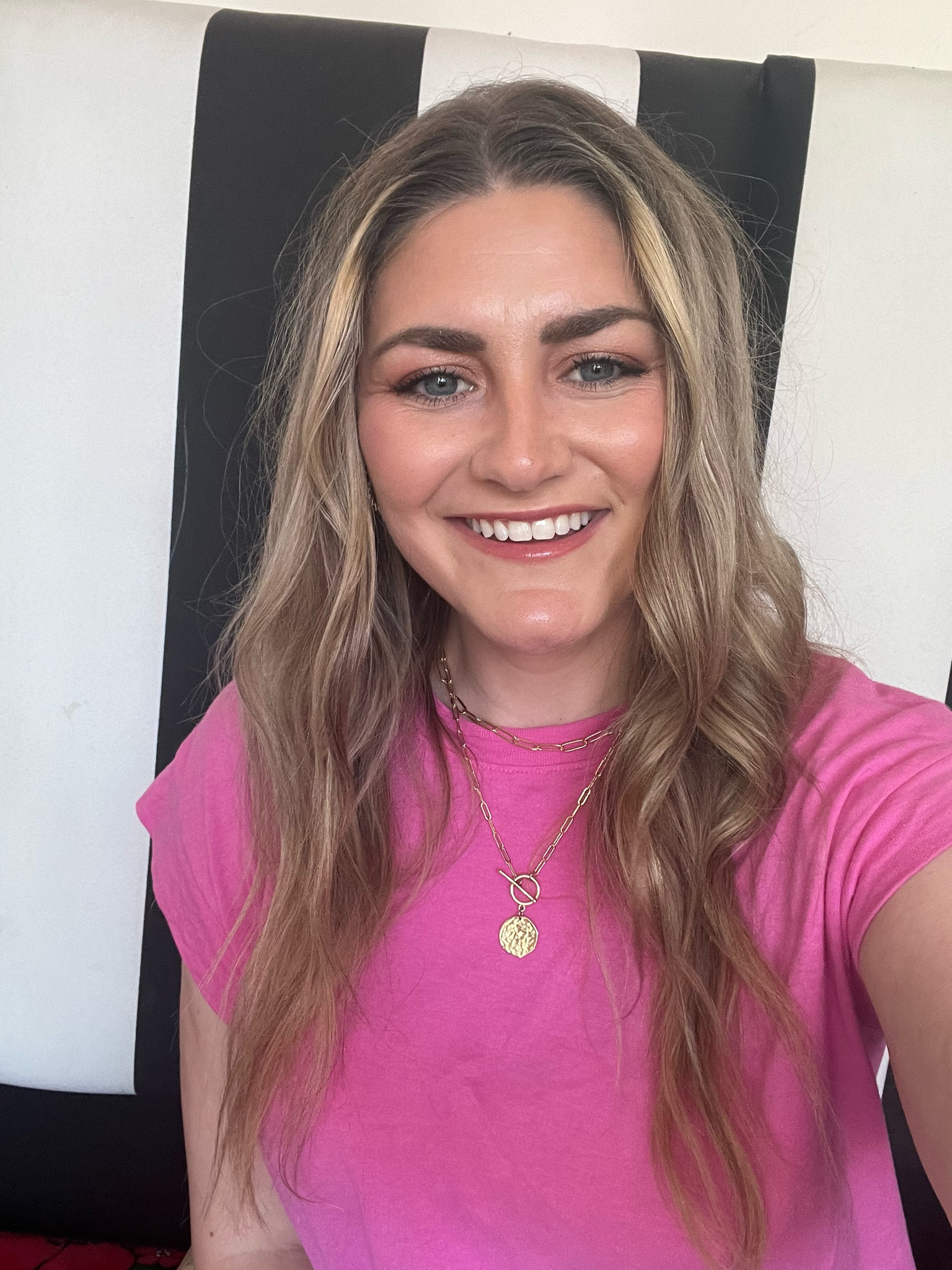 Glowy summer makeup MUST HAVES ✨🤩💕💋

#LTKFind #LTKbeauty #LTKunder100