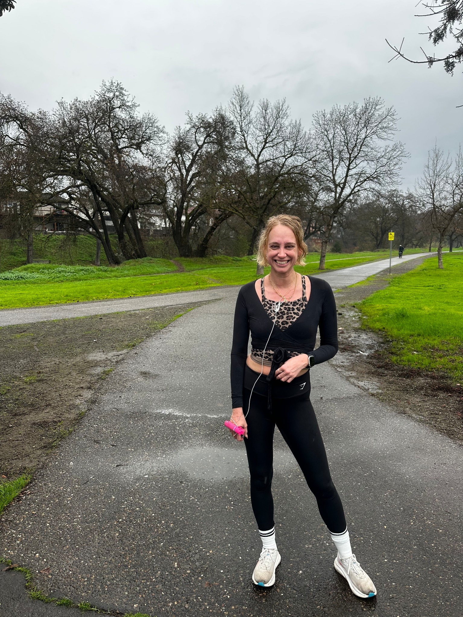 Last run of the year 

#LTKHoliday #LTKActive #LTKfitnessgoals