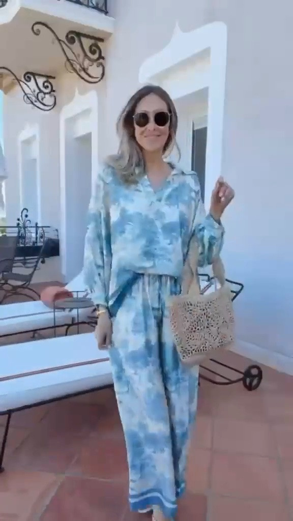 Elegant summer set 🩵
I’m loving this set, the fabric and the fitting are amazing, and the print reminds me so much of Dior. 
Fits true to size and I’m wearing size small
Summer outfits

#LTKU #LTKOver40 #LTKSeasonal