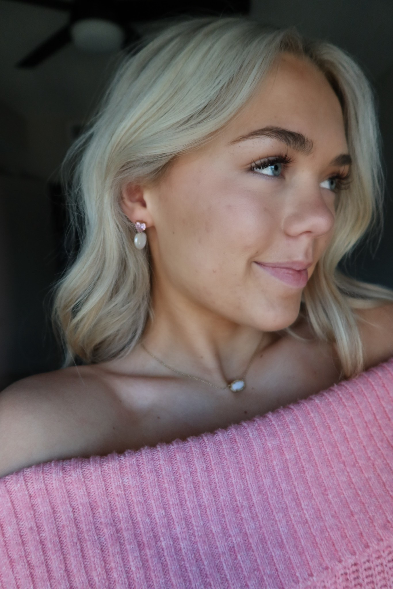 The gift she will RAVE about! 💌🫶🏼

I’m wearing these pearl earrings from FrayPearls, I will link my exact ones & the ones on my wish list 😉

#LTKBeauty #LTKValentine