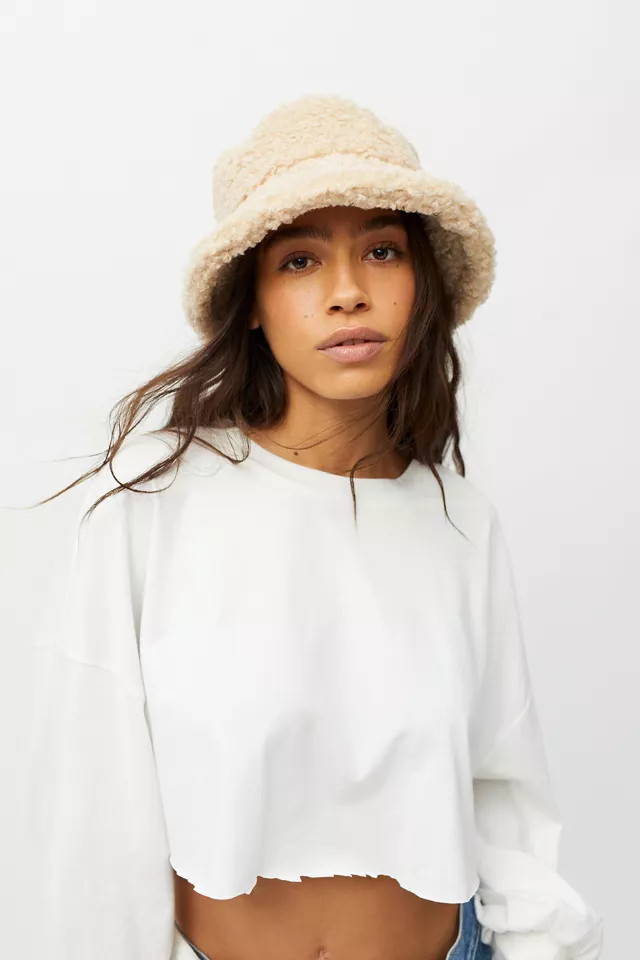 Lilee Faux Fur Bucket Hat | Urban Outfitters (US and RoW)