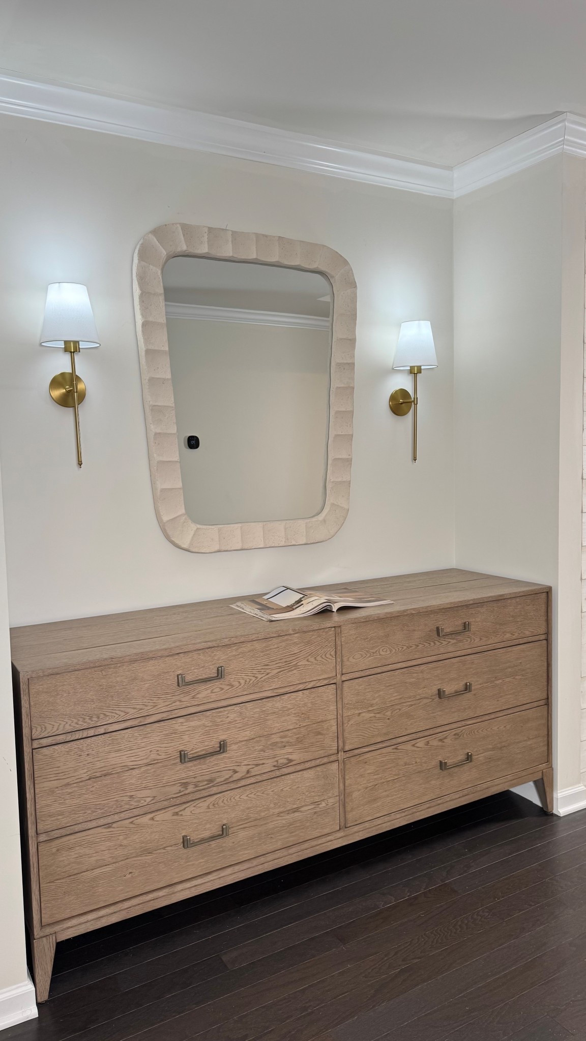 Wall lights | wall sconces | wireless wall sconces 

#LTKHome