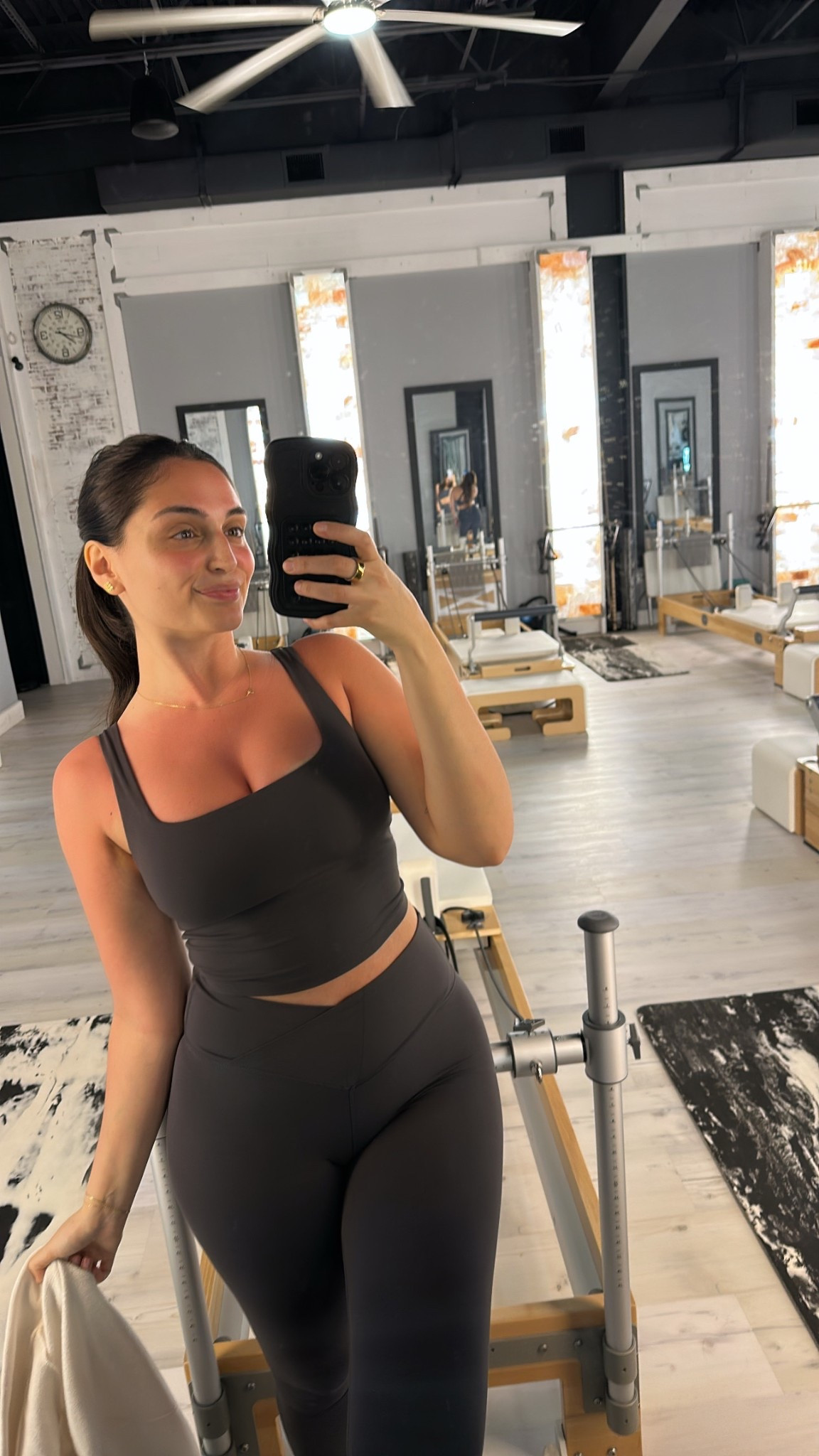 Grey workout set!! 

#LTKMidsize #LTKActive