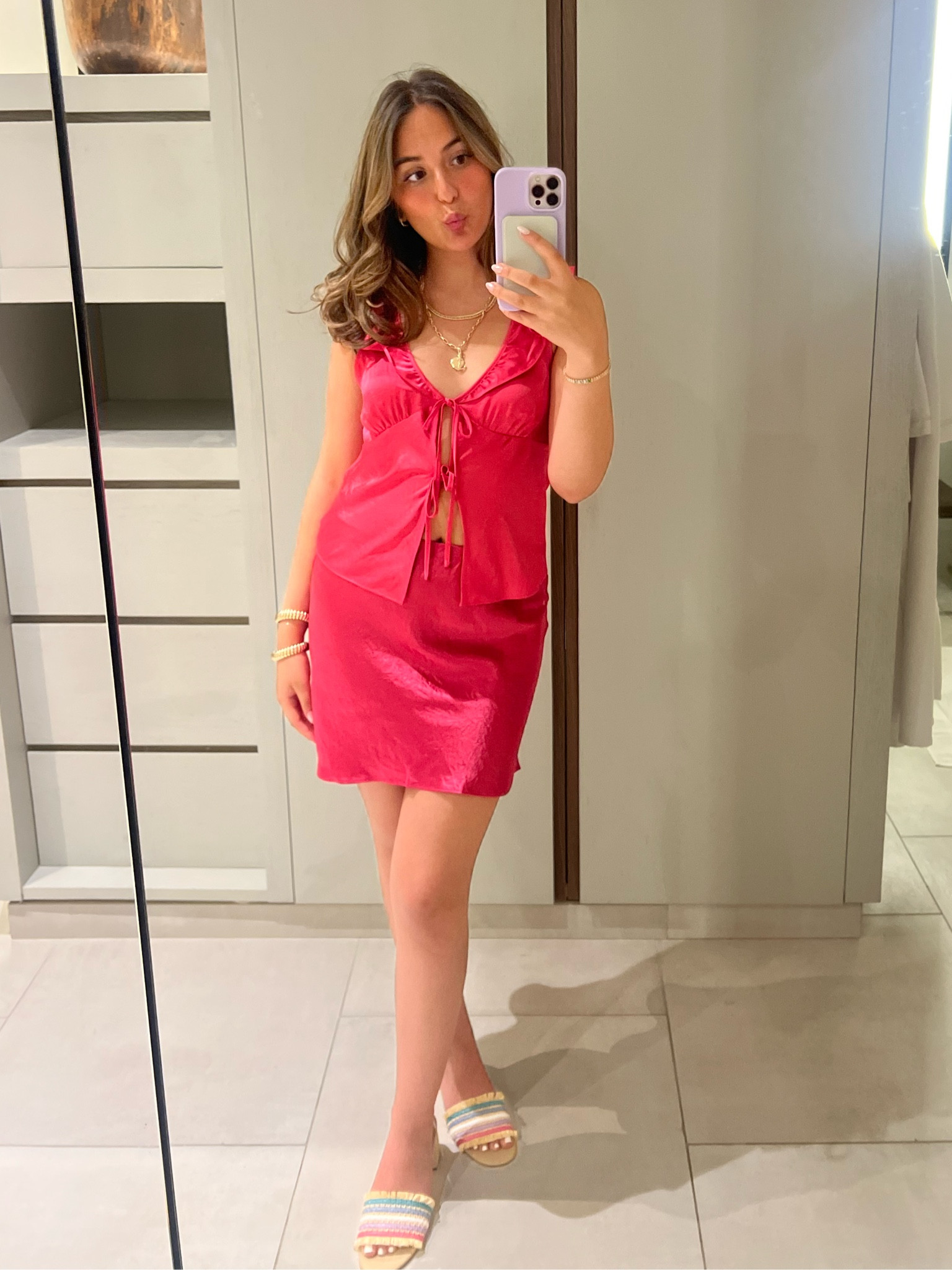 Full Aritzia outfit!
Necklace and shoes are no longer on sale. 

Pink set, vacation outfit, aritzia, going out top, bright outfit, bright pink 

#LTKTravel