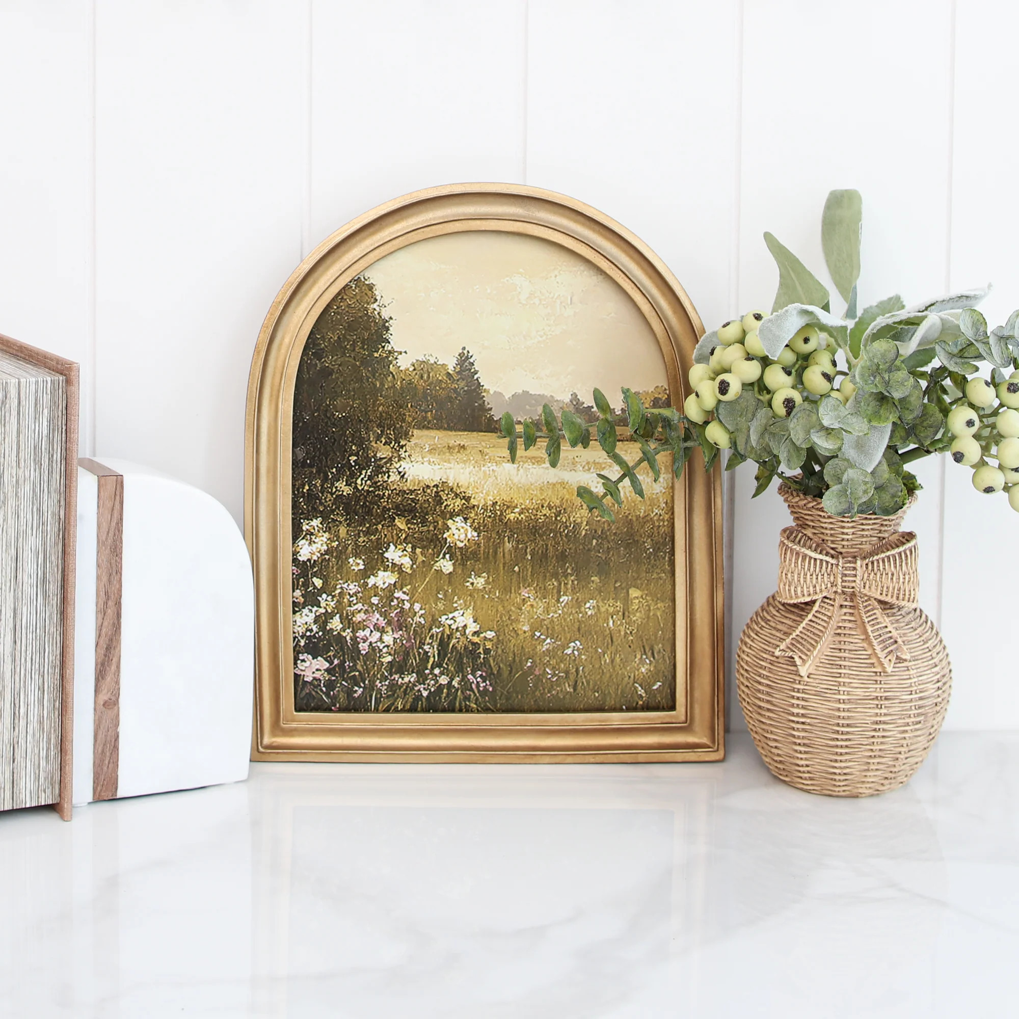 8x10 Gold Arched Frame | Interior Delights