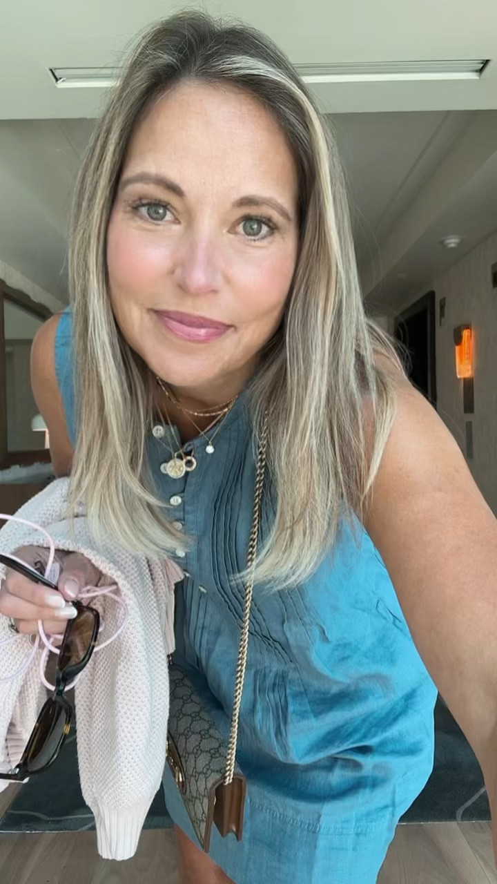 Dallas OOTD! Moving my son into his dorm and need to get more shopping done today. This is what I’m wearing to be comfortable while transitioning from the heat to air conditioning. s

#LTKootd #LTKOver40 #LTKMidsize