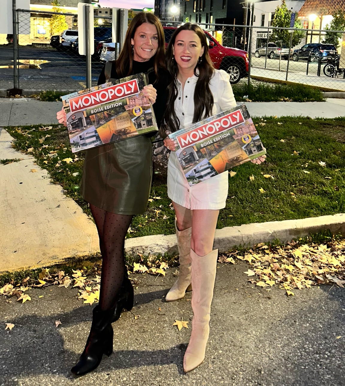 Knee high tan beige boots 

#LTKstyletip #LTKshoecrush #LTKfindsunder50