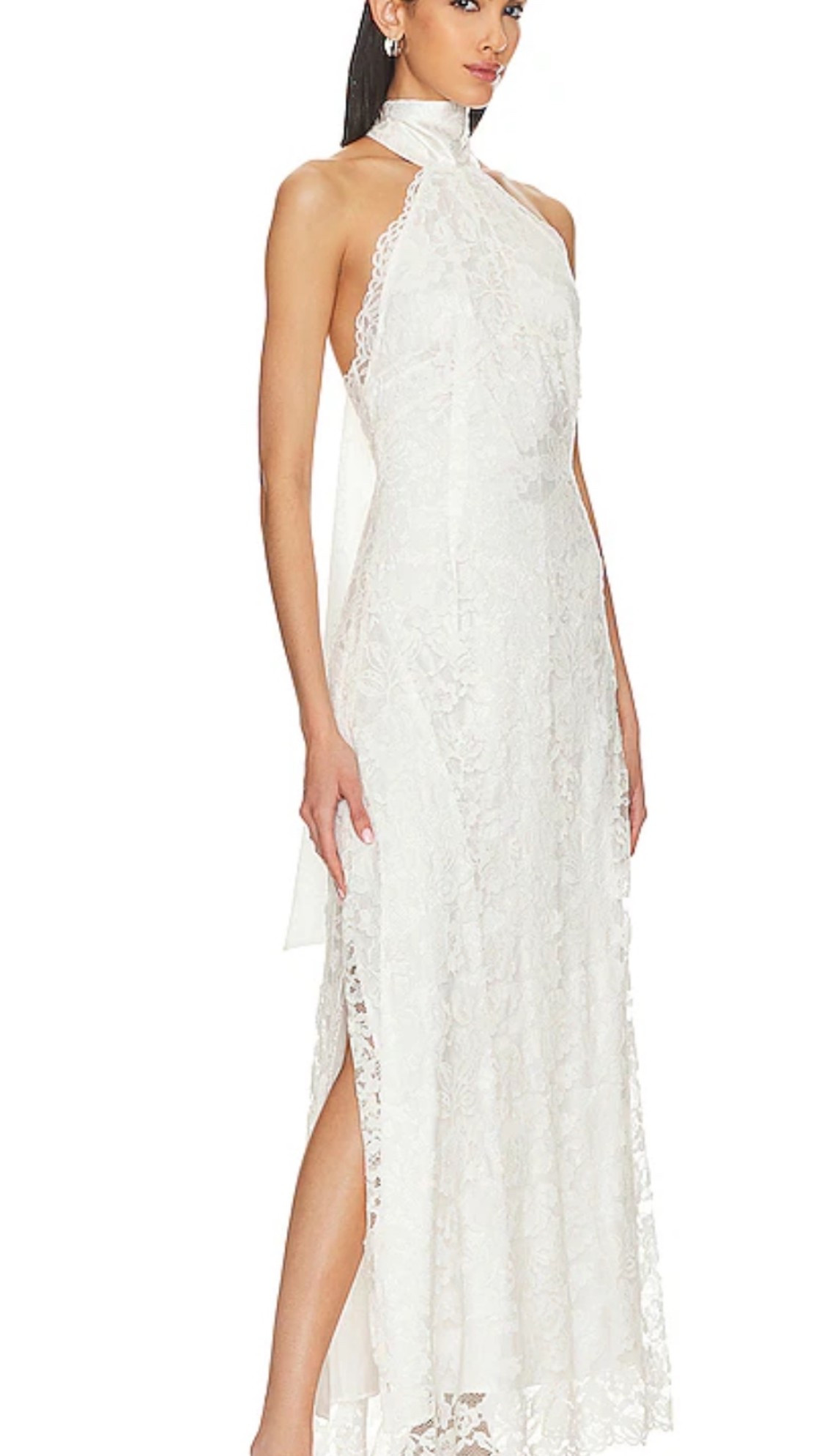 If you’re an upcoming bride, run to revolve because the gorgeous lace verity gown from lace and lemons is on sale and is stunning! Also has the cutest bow in the back for the perfect feminine touch!
.
.
.
.
Wedding reception dress bridal bachelorette courthouse halter neck white dresss

#LTKsale #LTKdresses #LTKwedding