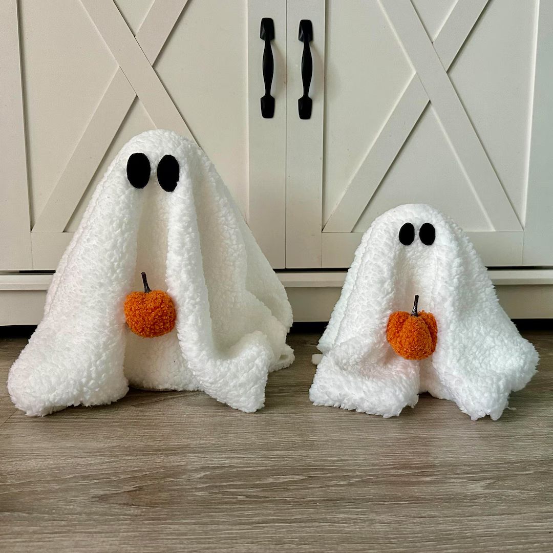 Sherpa Ghost Decor / Cute Halloween Decoration / Mantle Decoration / Fall and Autumn / Ghostie / ... | Etsy (US)