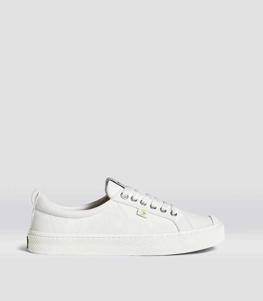 OCA Low Off-White Canvas Sneaker Women | Cariuma