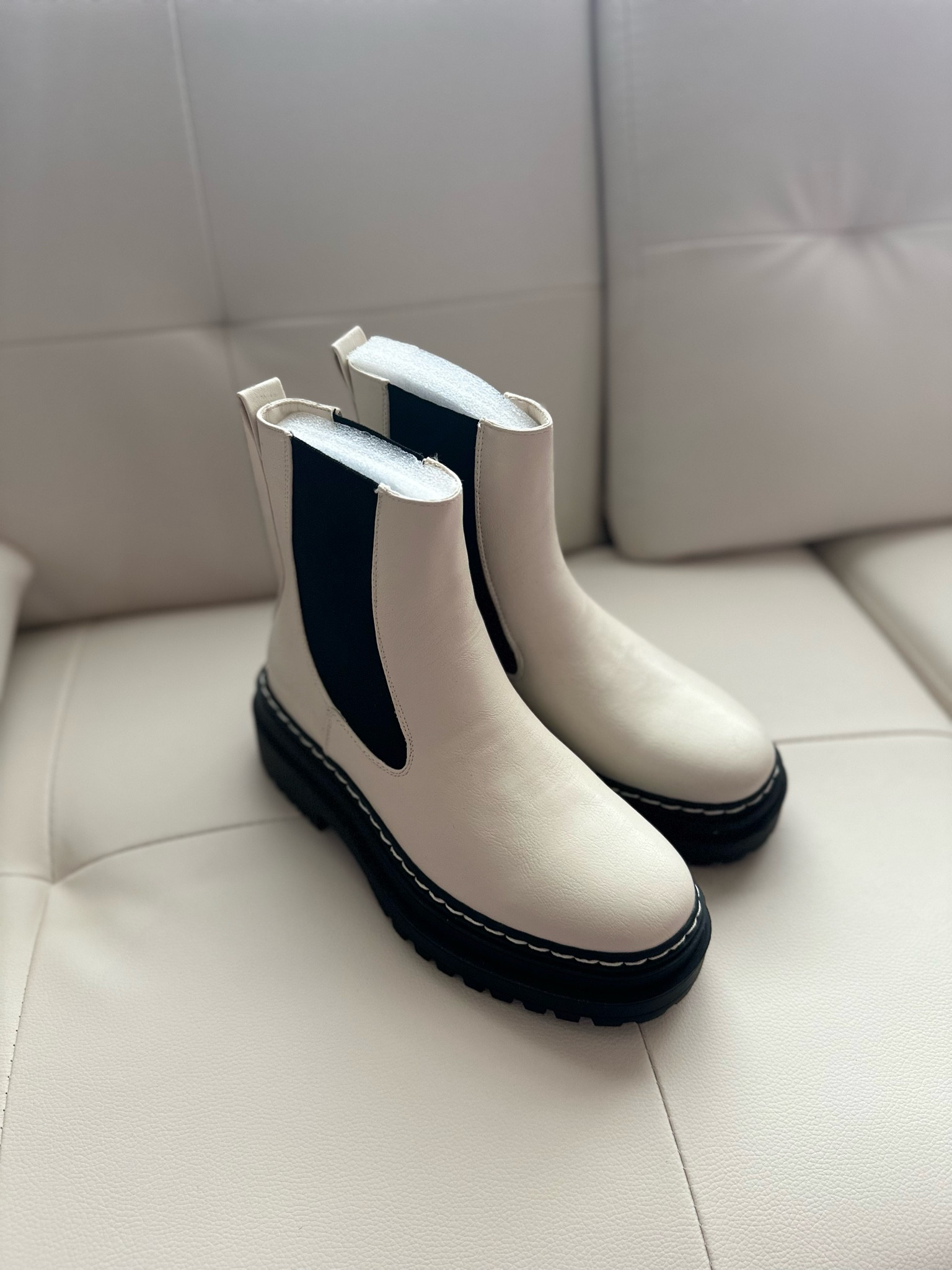 Walmart Fall Boots! #walmartpartner #walmart @walmart 

#LTKshoecrush #LTKSeasonal #LTKstyletip