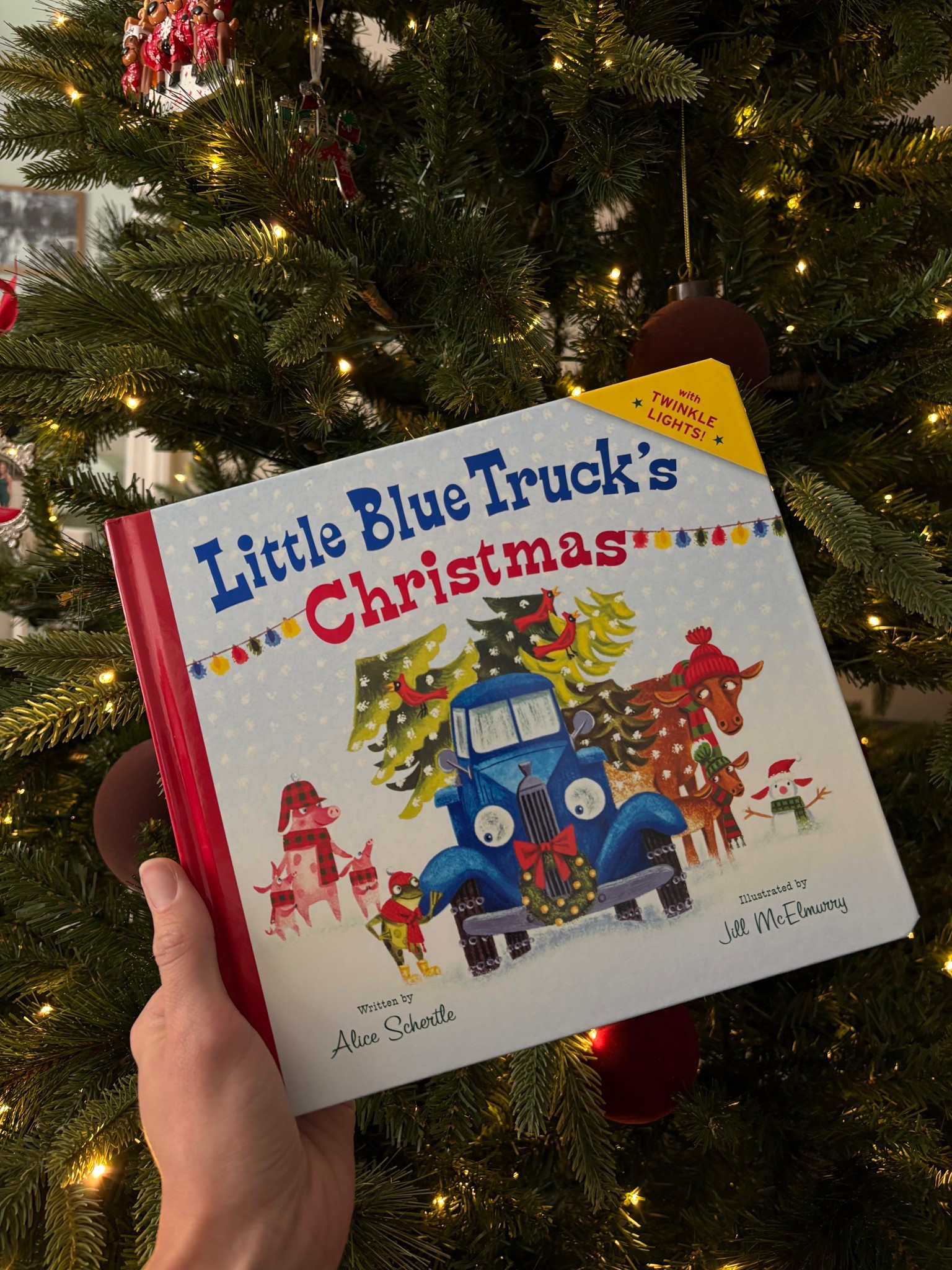 Christmas Book for Baby 



#LTKHoliday #LTKGiftGuide #LTKBaby