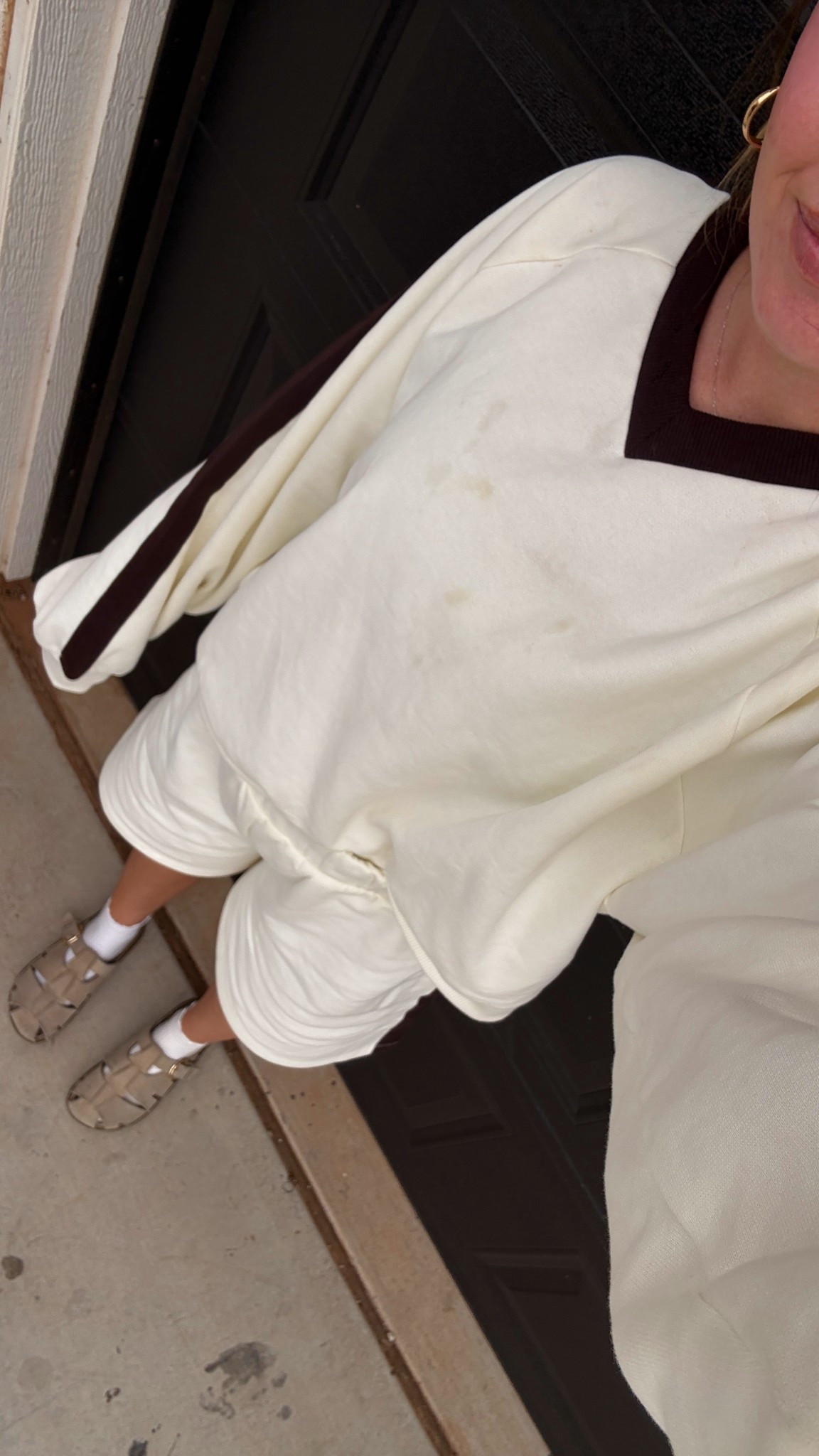 The best throw on and go marching set! Wearing a medium in top and small in the shorts! 