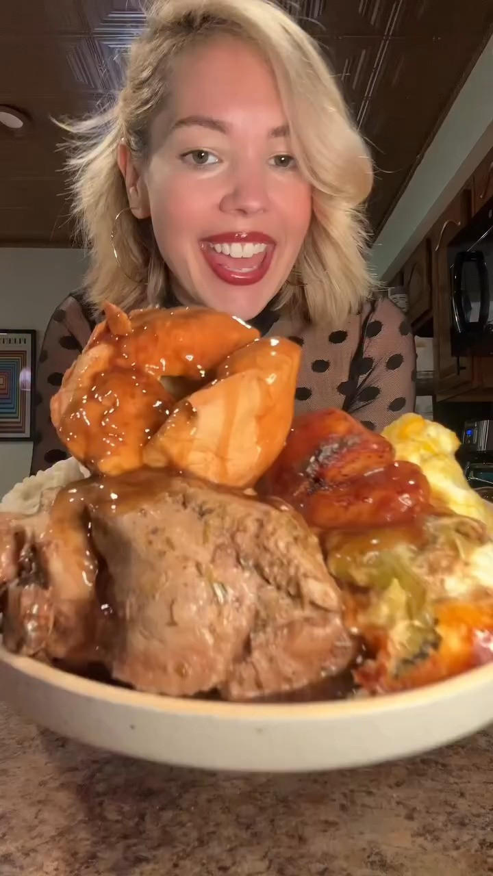 British Sunday Roast Week 45 🇬🇧 

 #LTKootd #LTKfoodie #LTKvlog