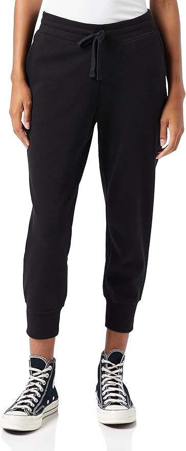 Amazon.com: Amazon Essentials Women's French Terry Fleece Capri Jogger Sweatpant (Available in Pl... | Amazon (US)